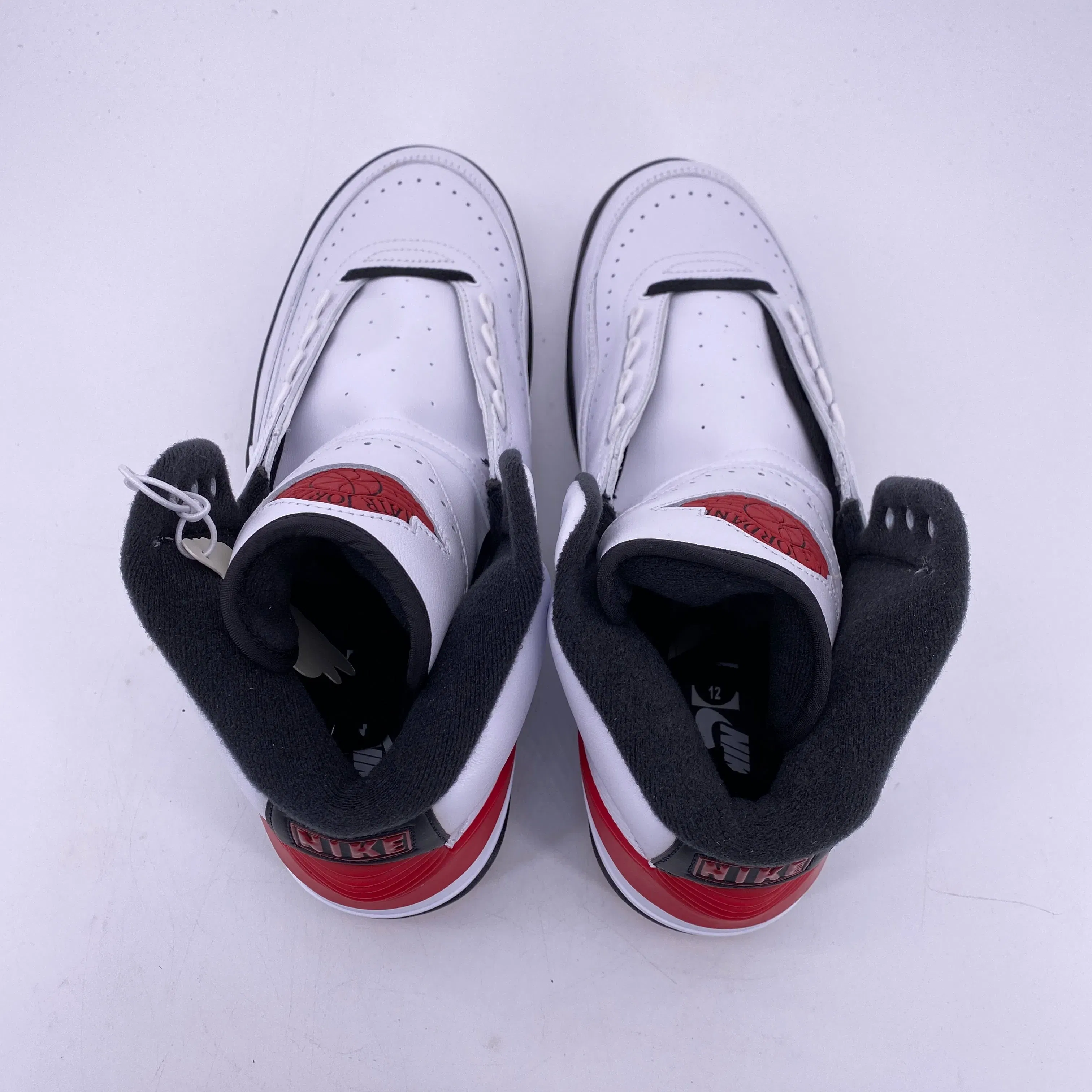 Air Jordan 2 Retro "Chicago" 2022 New Size 12