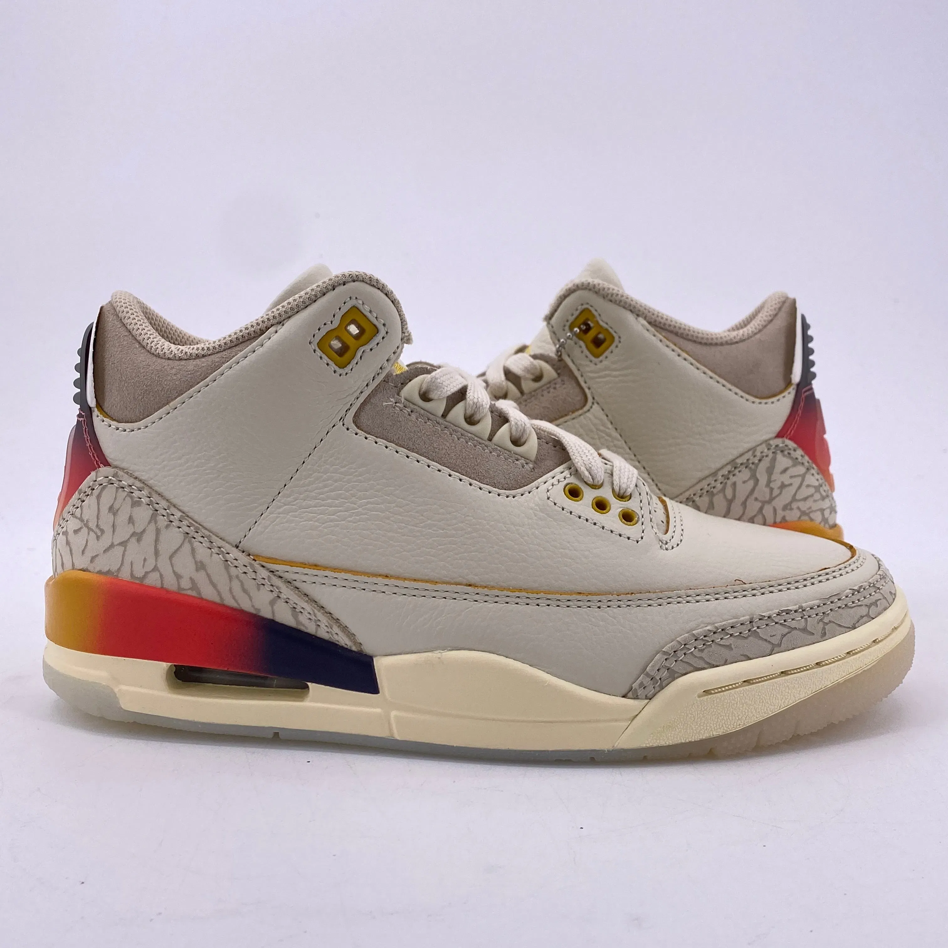 Air Jordan 3 Retro "Medellin Sunset" 2023 New Size 5
