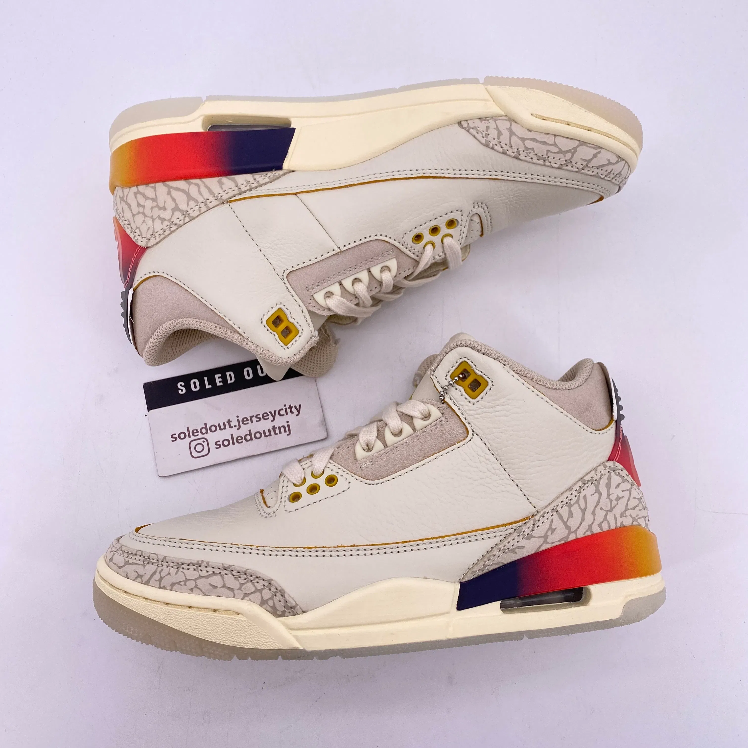 Air Jordan 3 Retro "Medellin Sunset" 2023 New Size 5