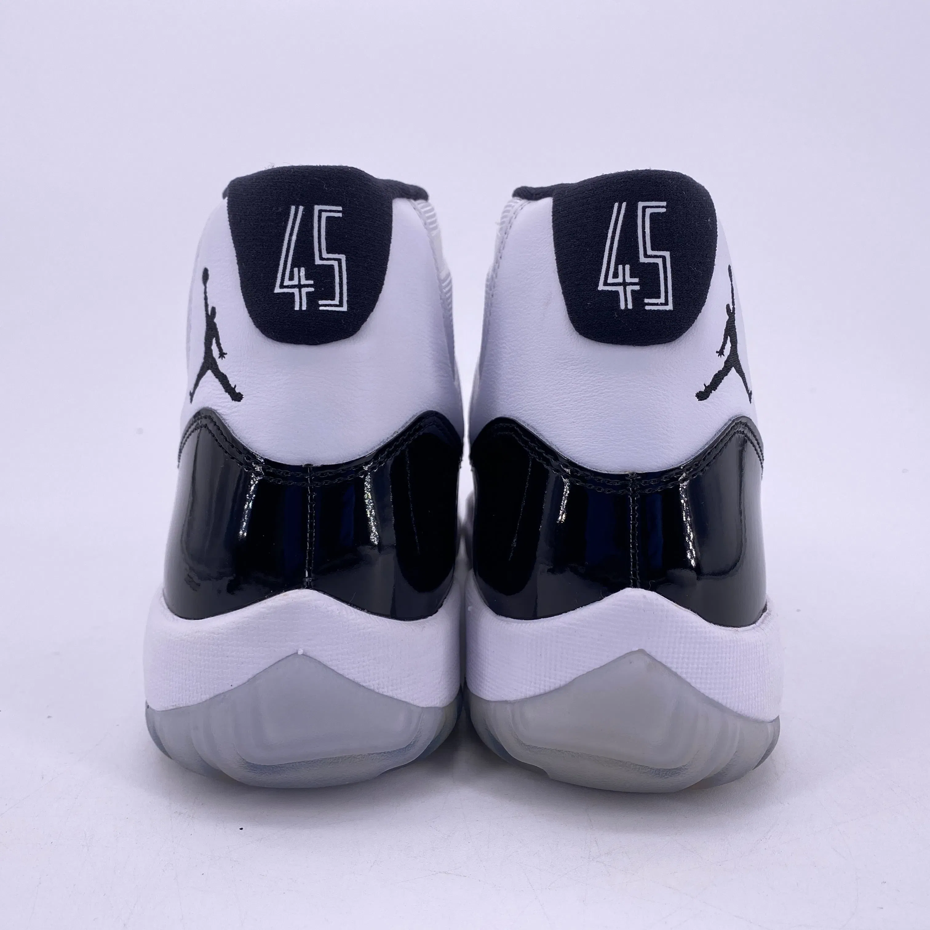 Air Jordan 11 Retro "Concord" 2018 New Size 9