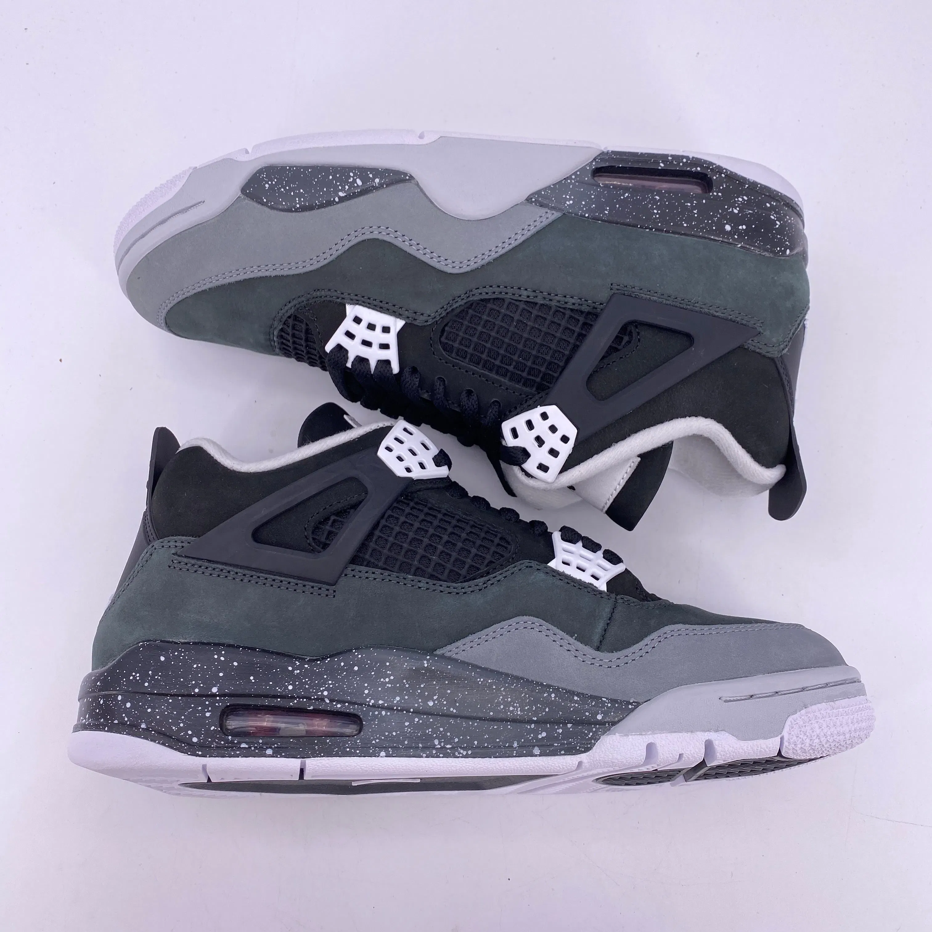 Air Jordan 4 Retro "Fear" 2024 New Size 8.5