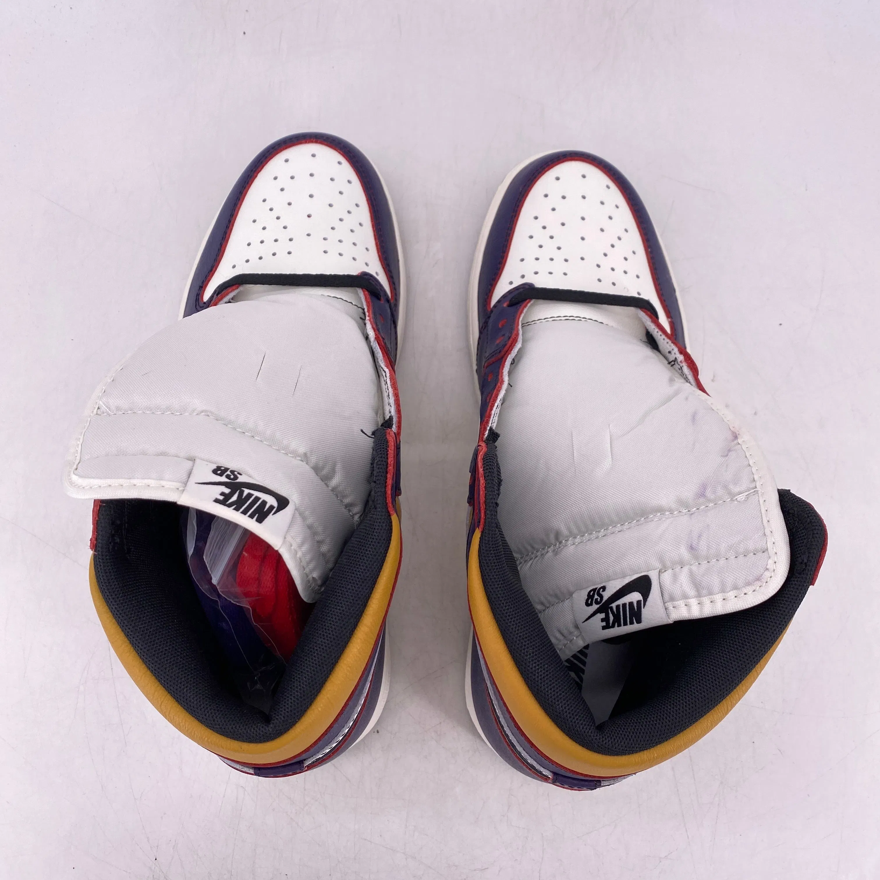 Air Jordan 1 High OG "La To Chi" 2019 New Size 10.5