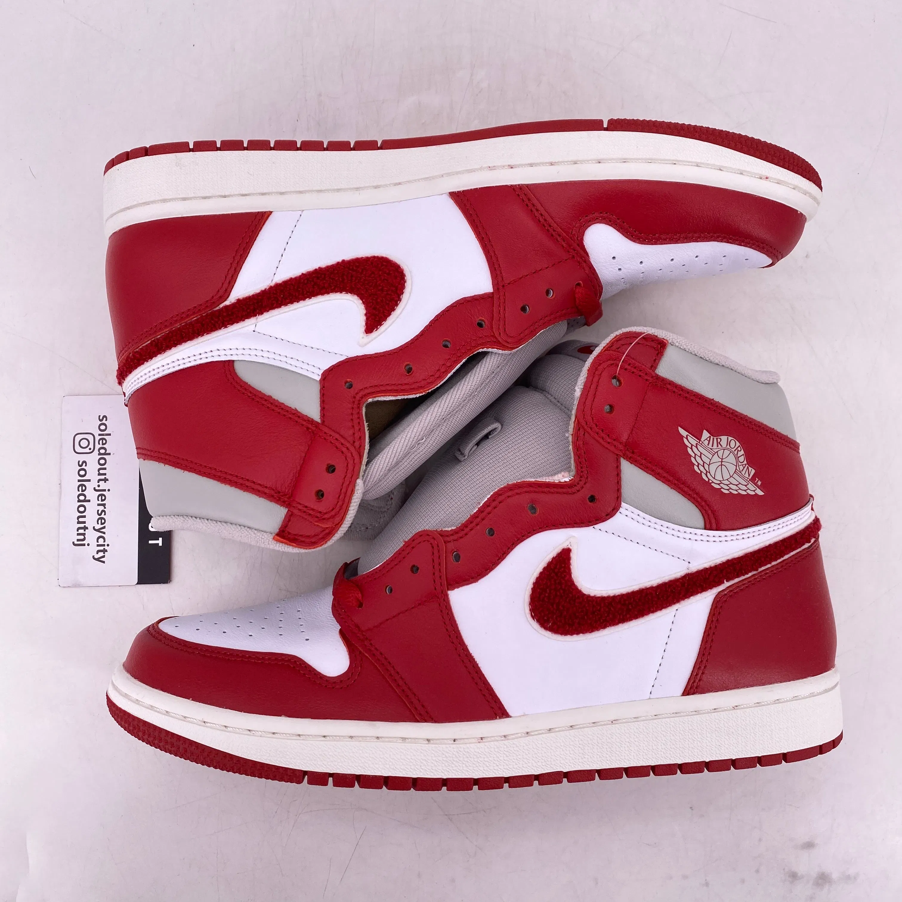Air Jordan (W) 1 Retro High OG "Varsity Red" 2022 New Size 12W