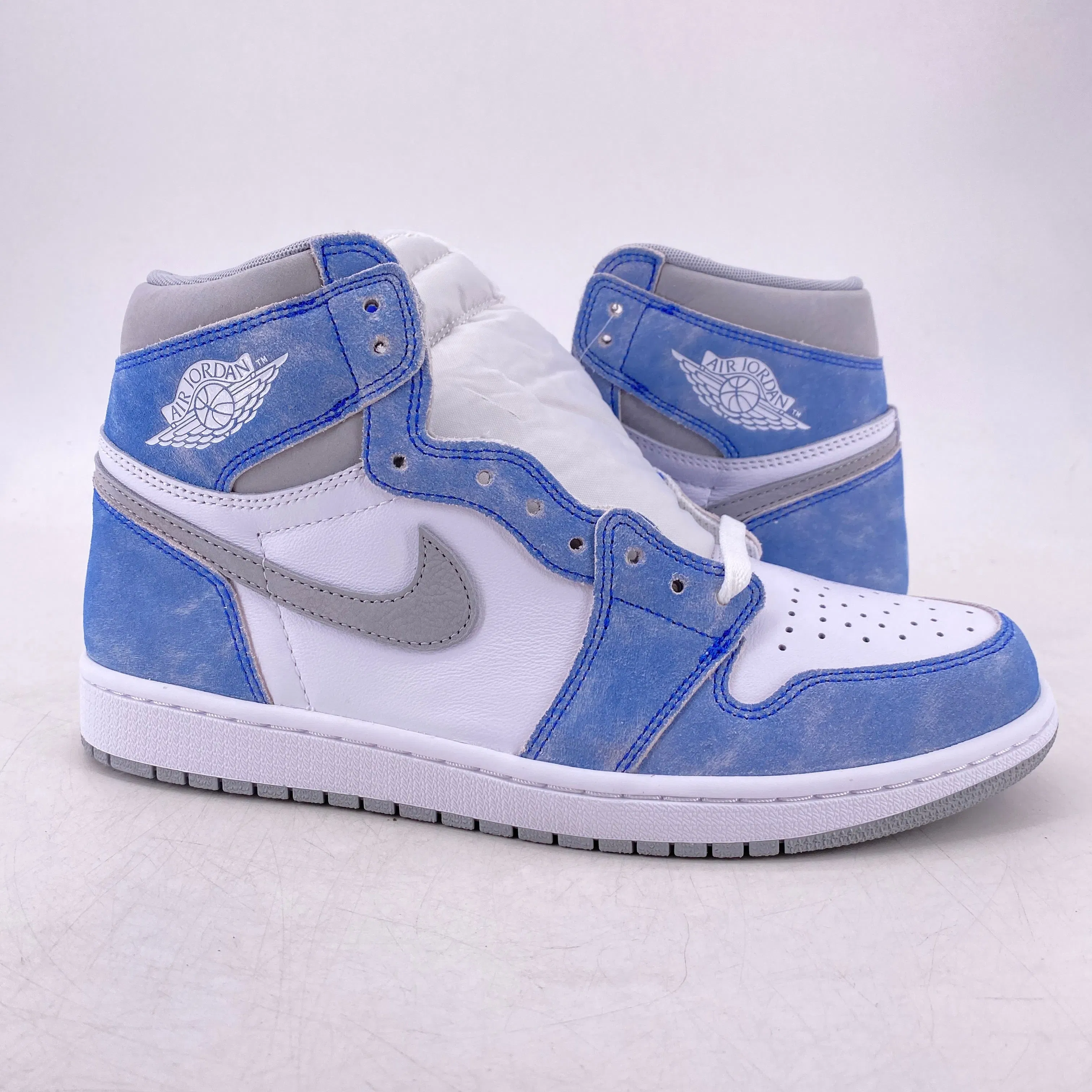 Air Jordan 1 Retro High "Hyper Royal" 2021 New Size 10.5