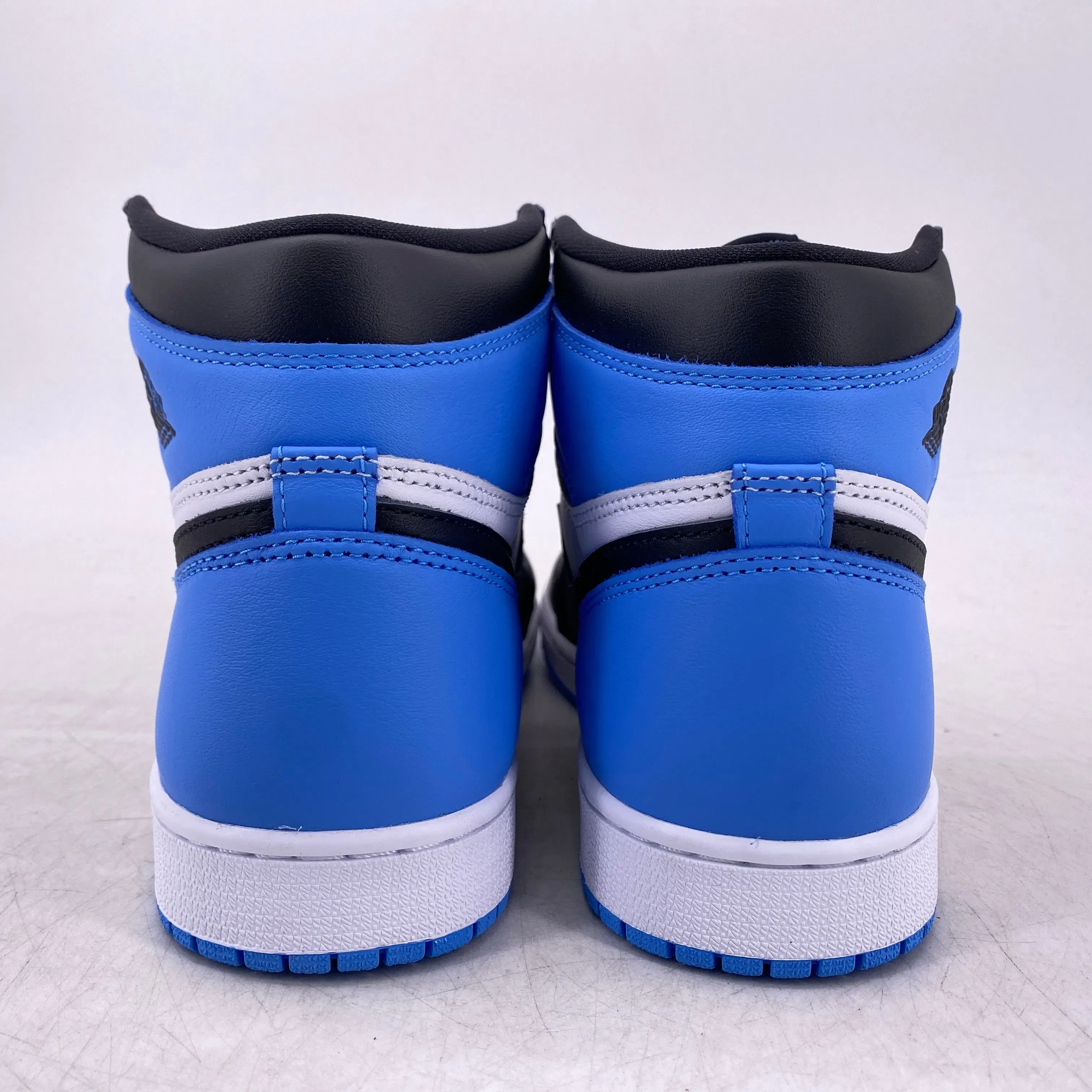 Air Jordan 1 Retro High OG "Unc Toe" 2023 New Size 8.5