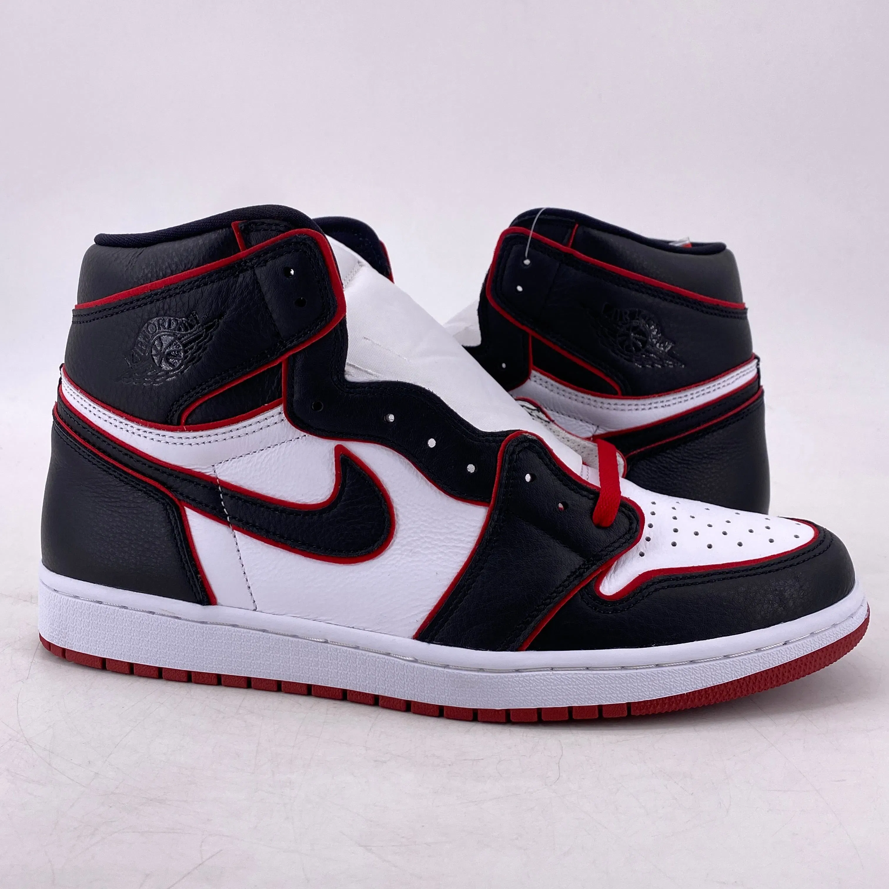 Air Jordan 1 Retro High OG "Bloodline" 2019 New Size 13