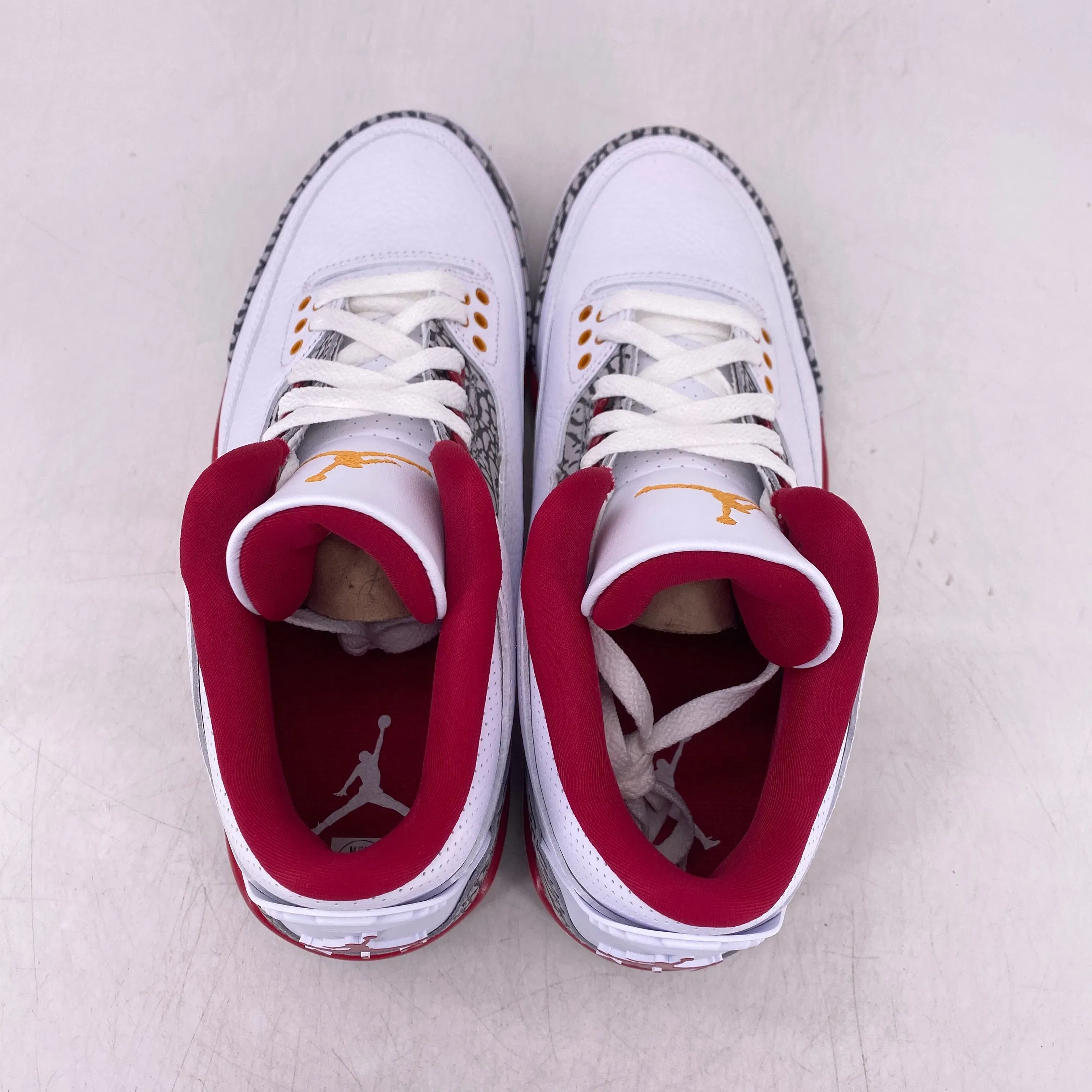 Air Jordan 3 Retro "Cardinal Red" 2022 New Size 8.5