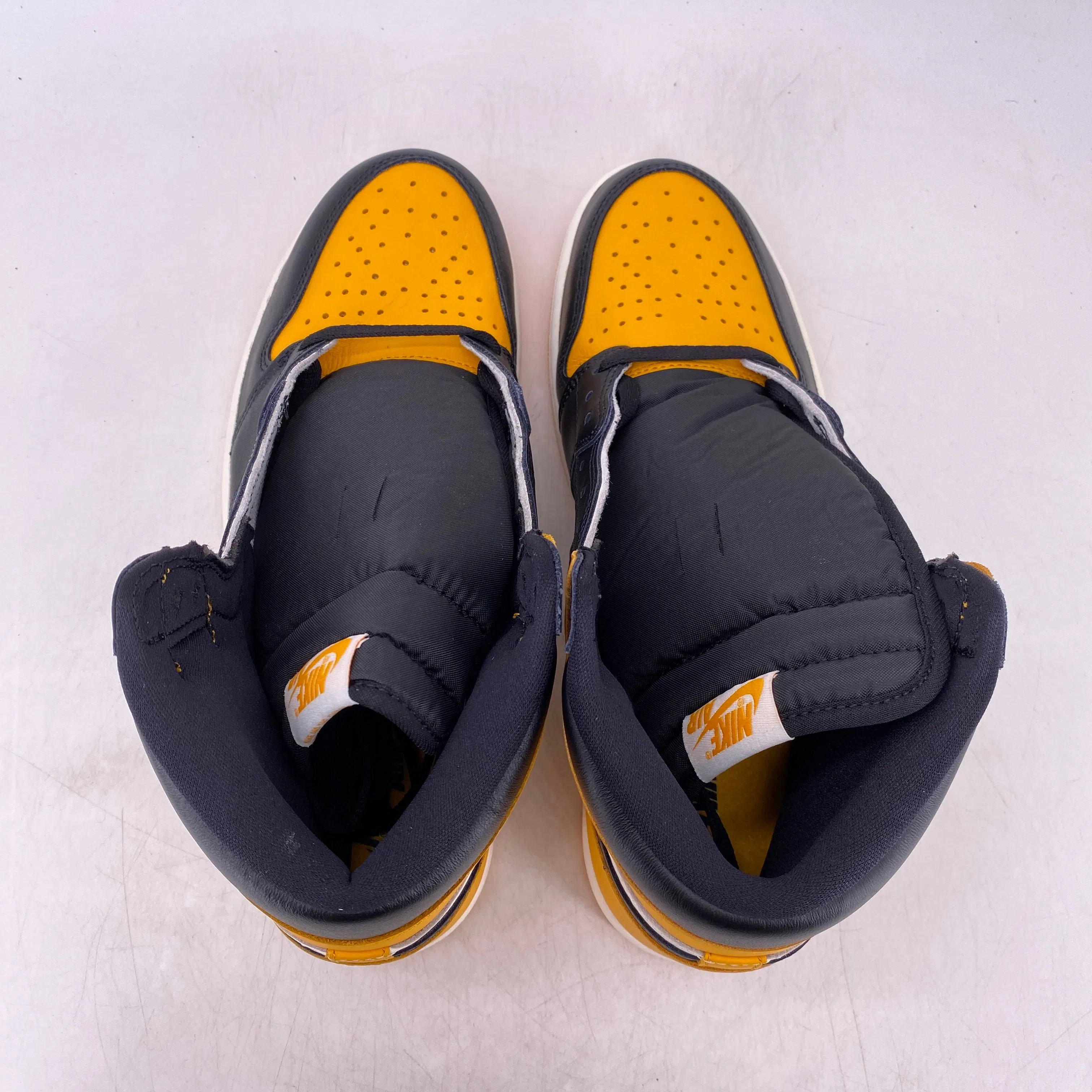 Air Jordan 1 Retro High OG "Taxi" 2022 New Size 12