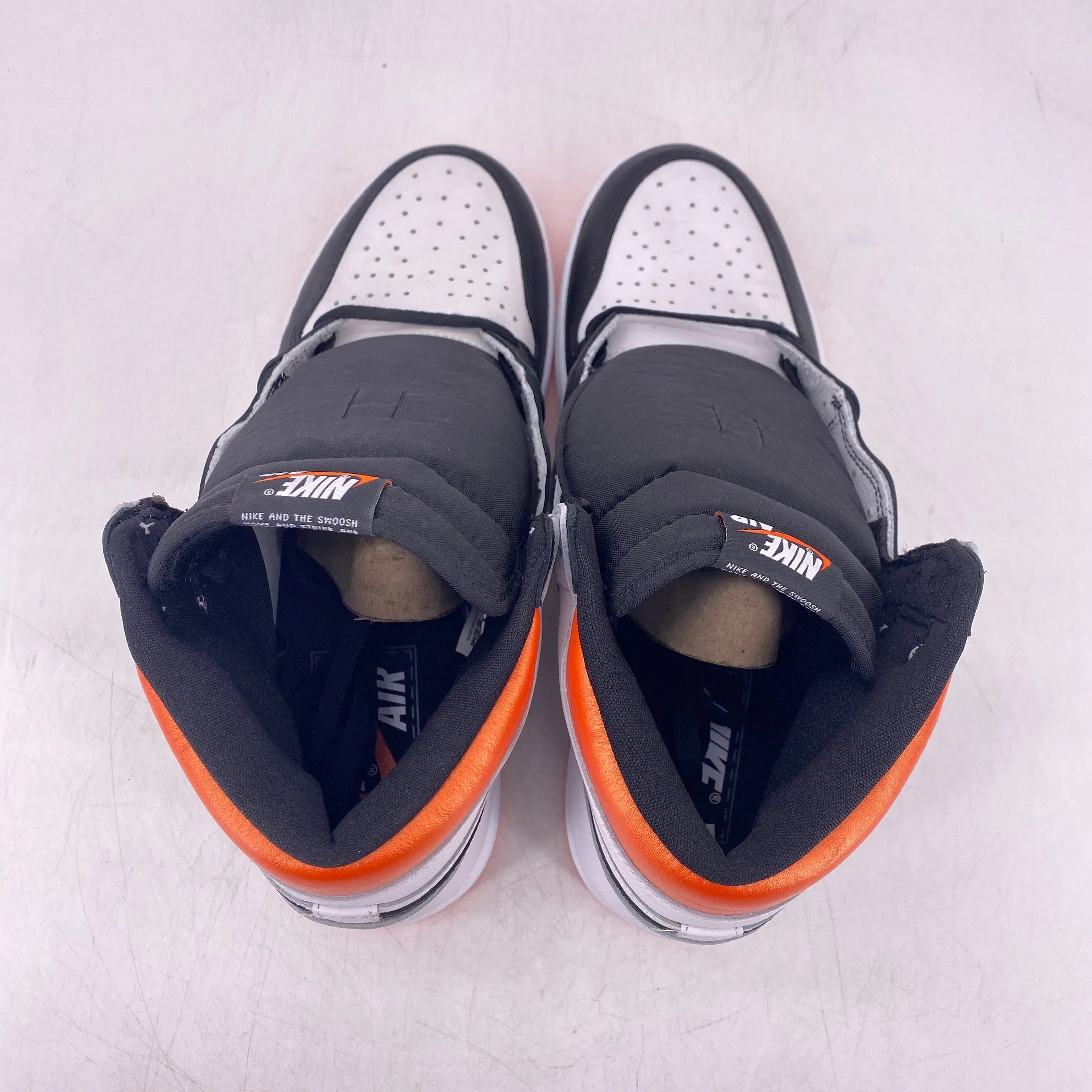 Air Jordan 1 Retro High OG "Electro Orange" 2021 New Size 11