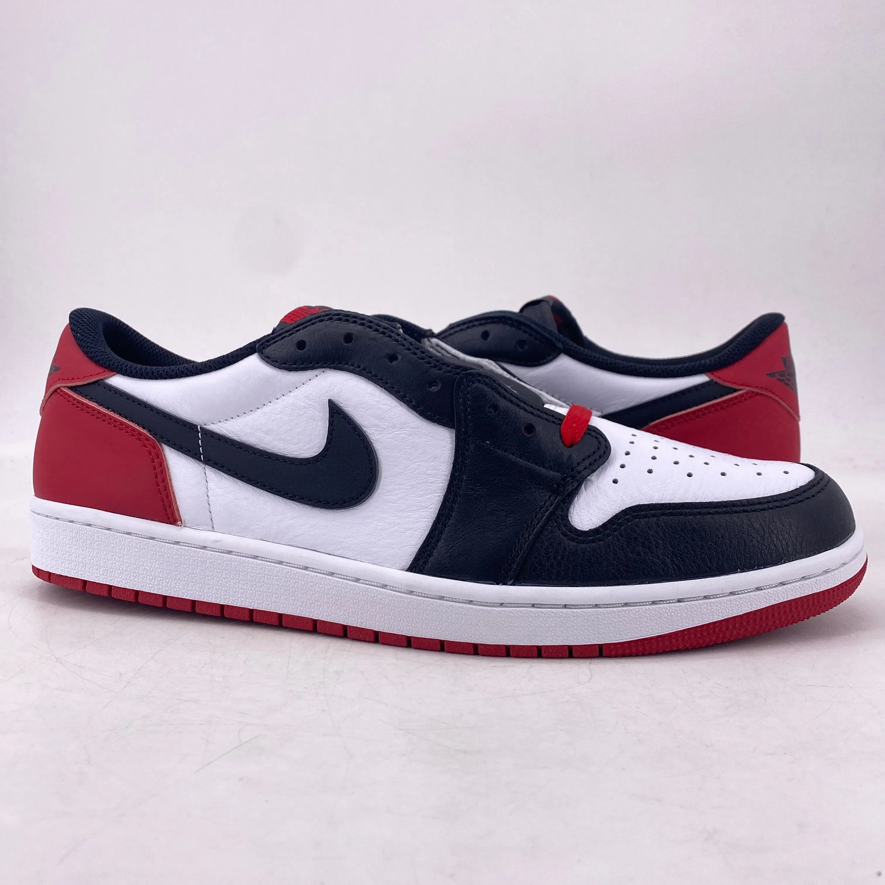 Air Jordan 1 Retro Low "Black Toe" 2023 New Size 13
