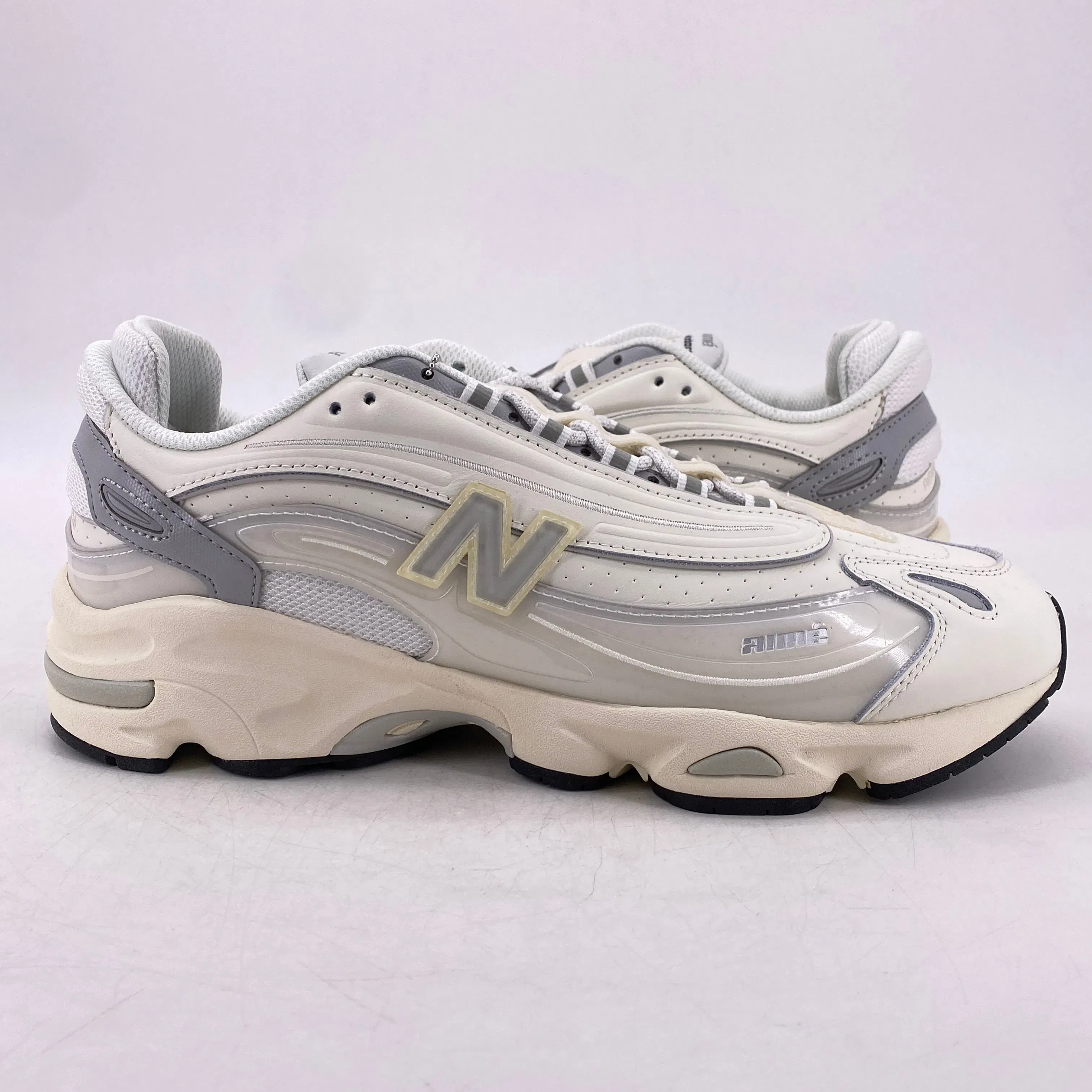 New Balance 1000 "Ald White" 2024 New Size 11.5