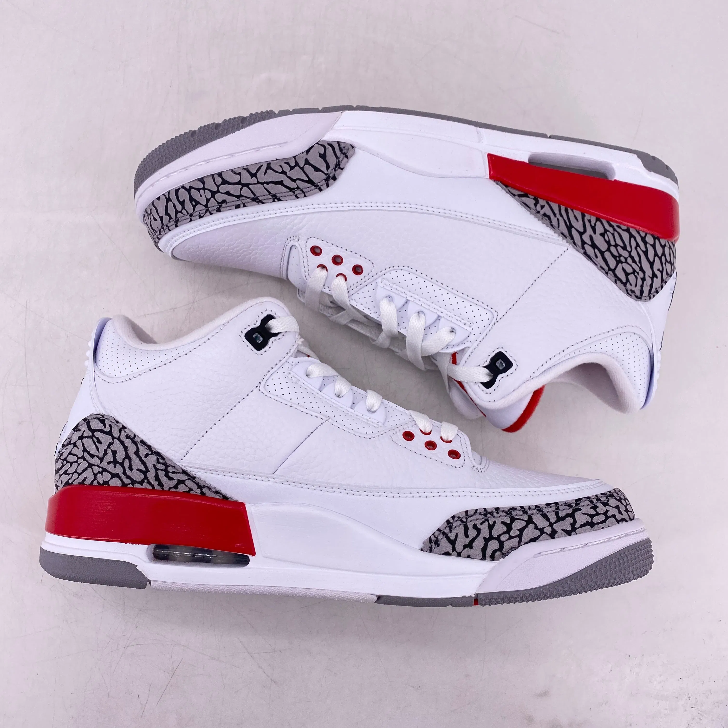 Air Jordan 3 Retro "Hall Of Fame" 2018 New Size 9.5
