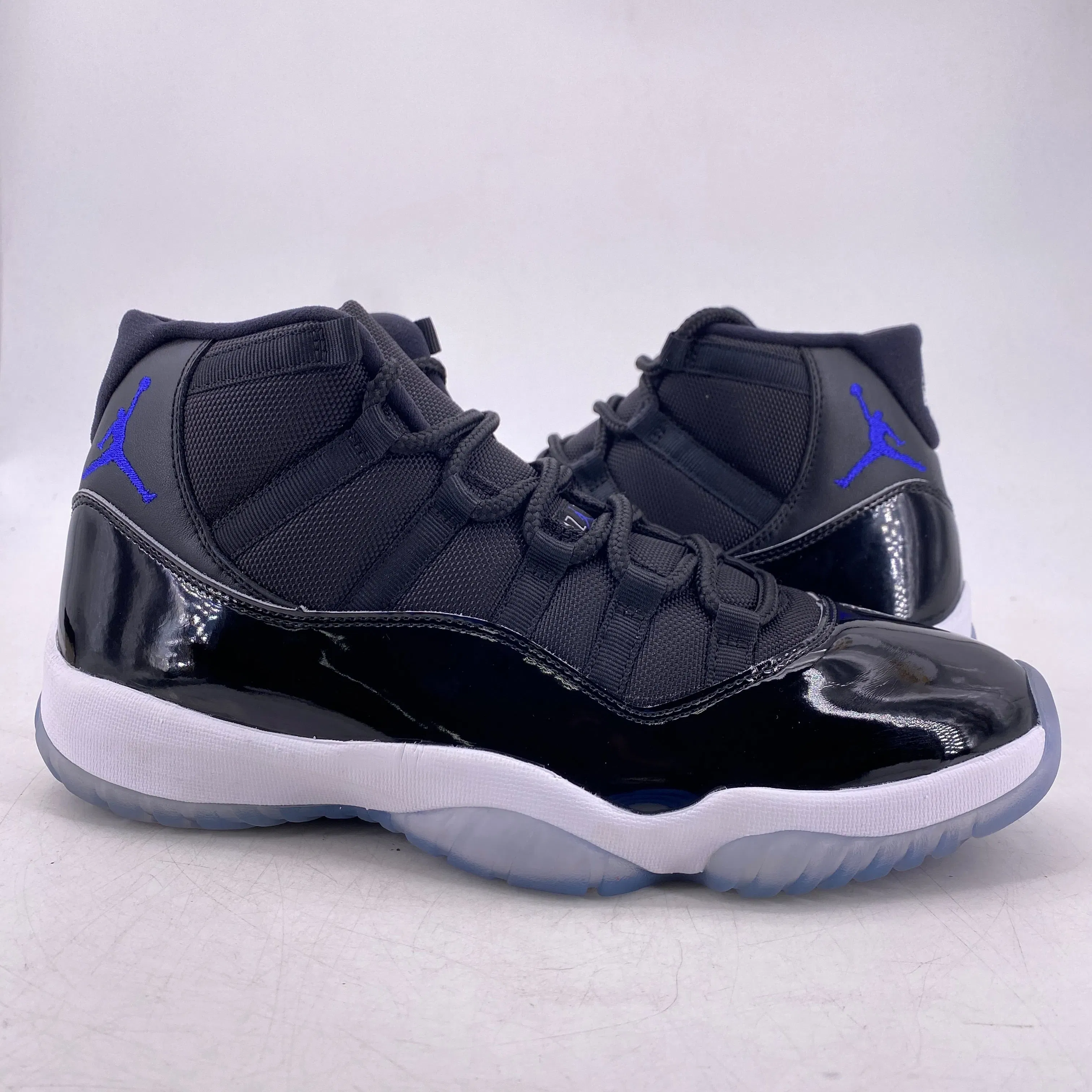Air Jordan 11 Retro "Space Jam" 2016 New (Cond) Size 11