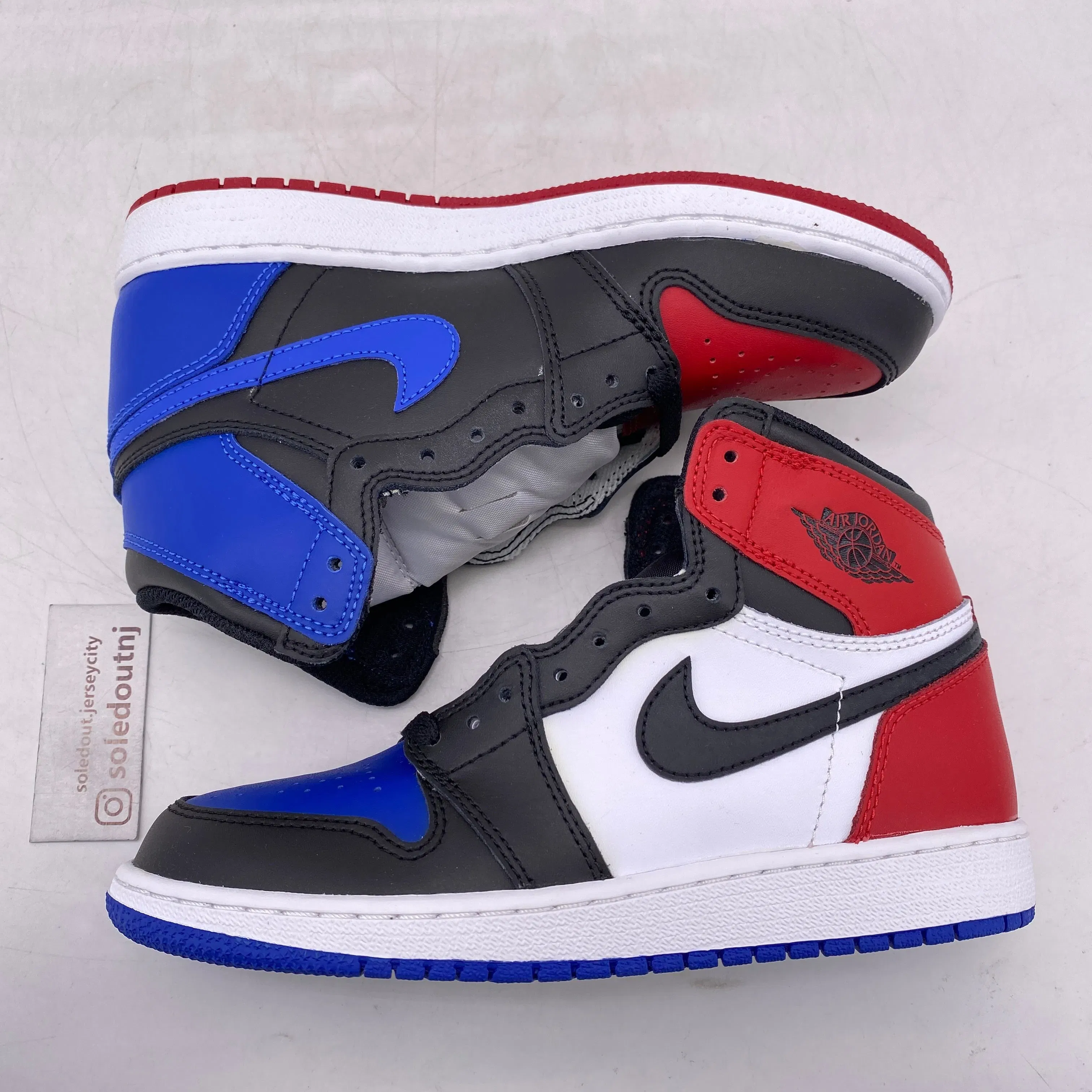 Air Jordan (GS) 1 Retro High OG "Top Three" 2016 New Size 4.5Y