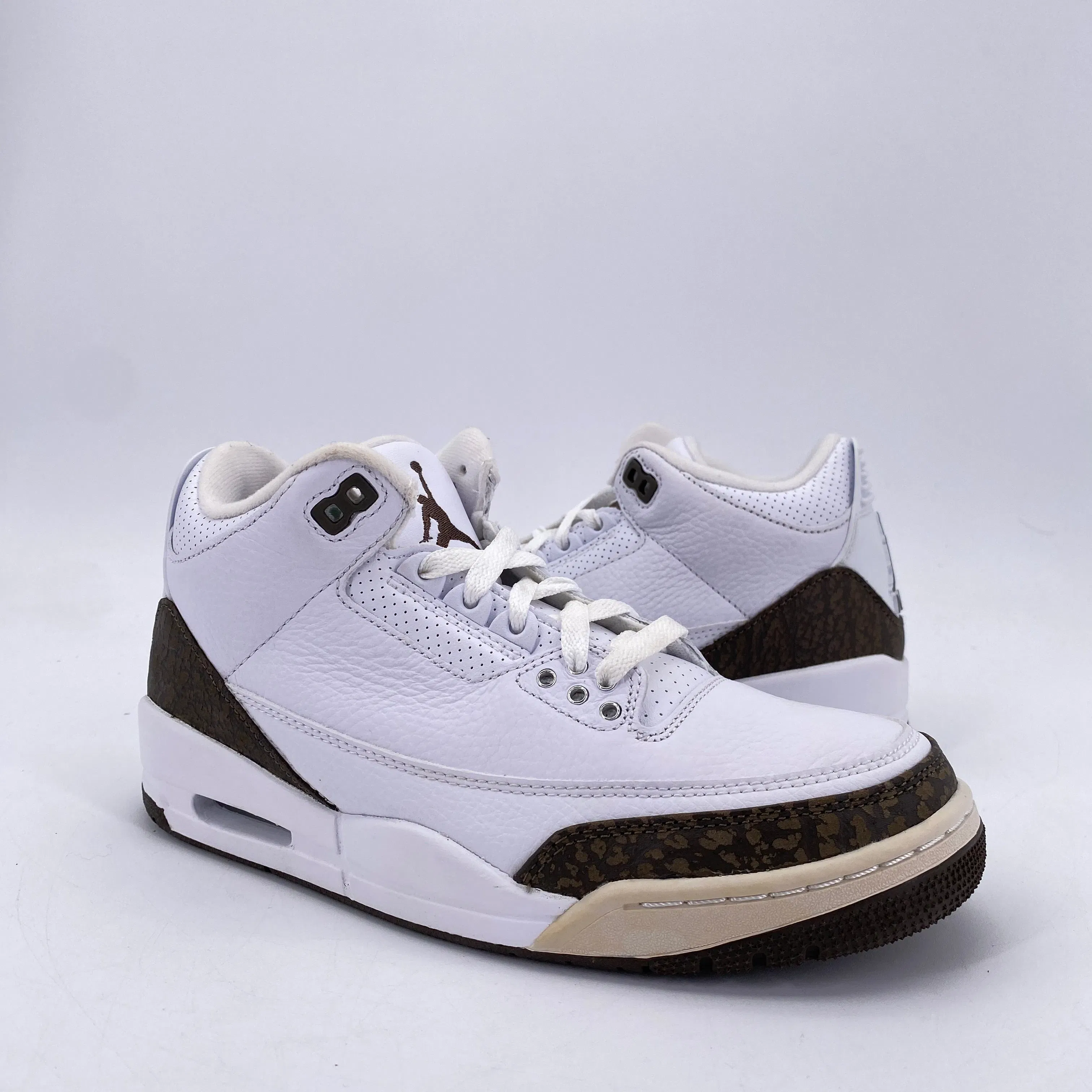 Air Jordan 3 Retro "Mocha" 2018 New Size 7