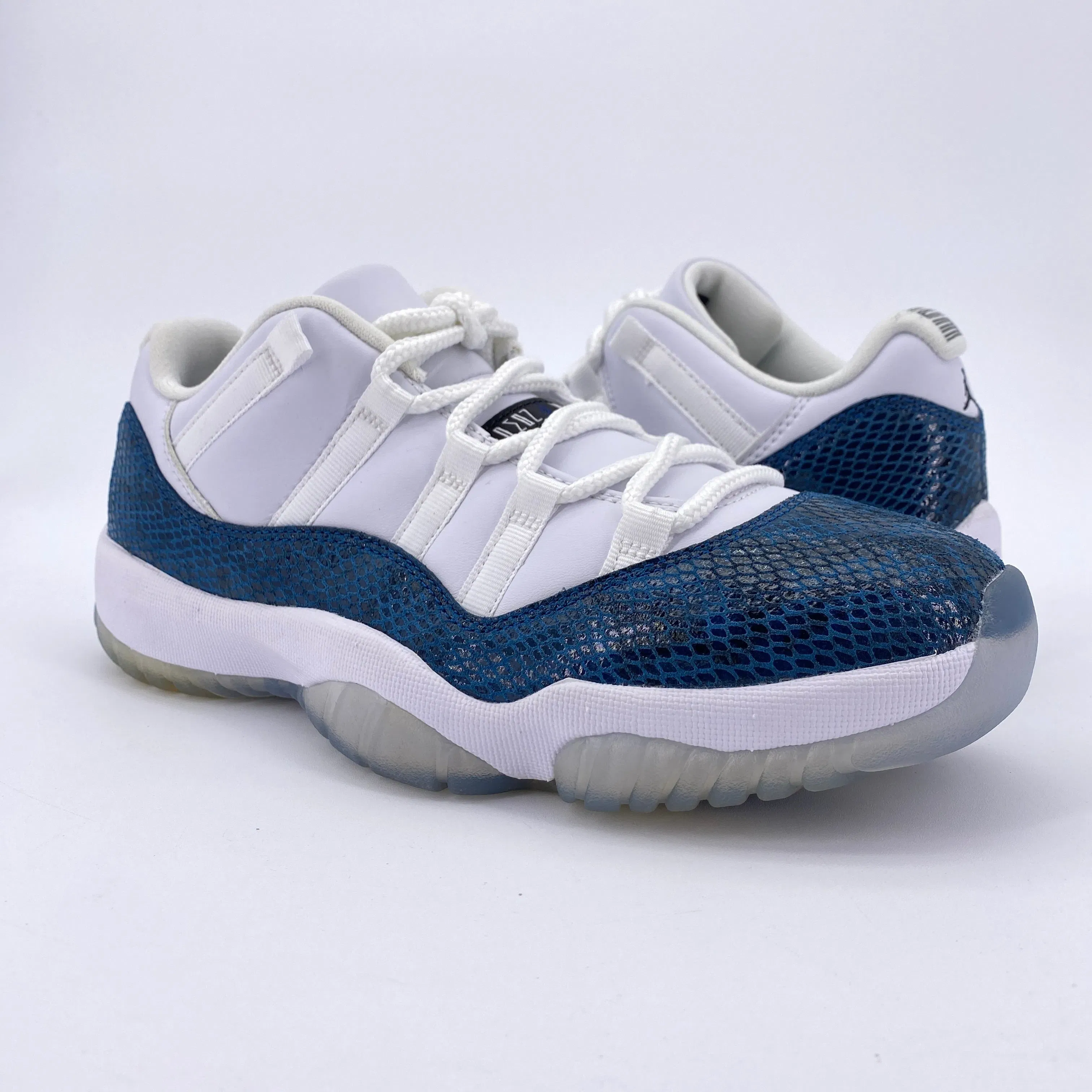 Air Jordan 11 Retro Low "Snake Navy" 2019 New Size 8.5