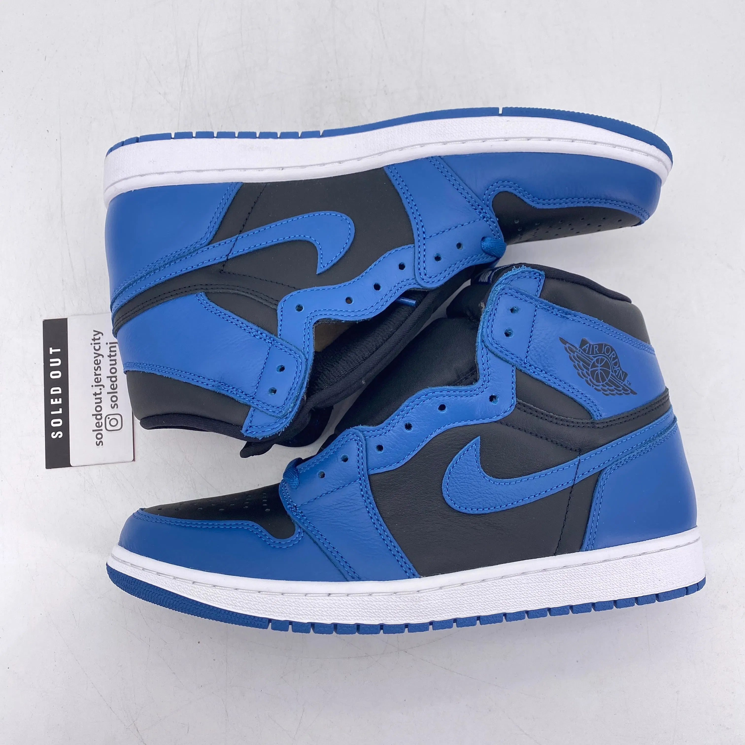 Air Jordan 1 Retro High OG "Marina Blue" 2022 New Size 11