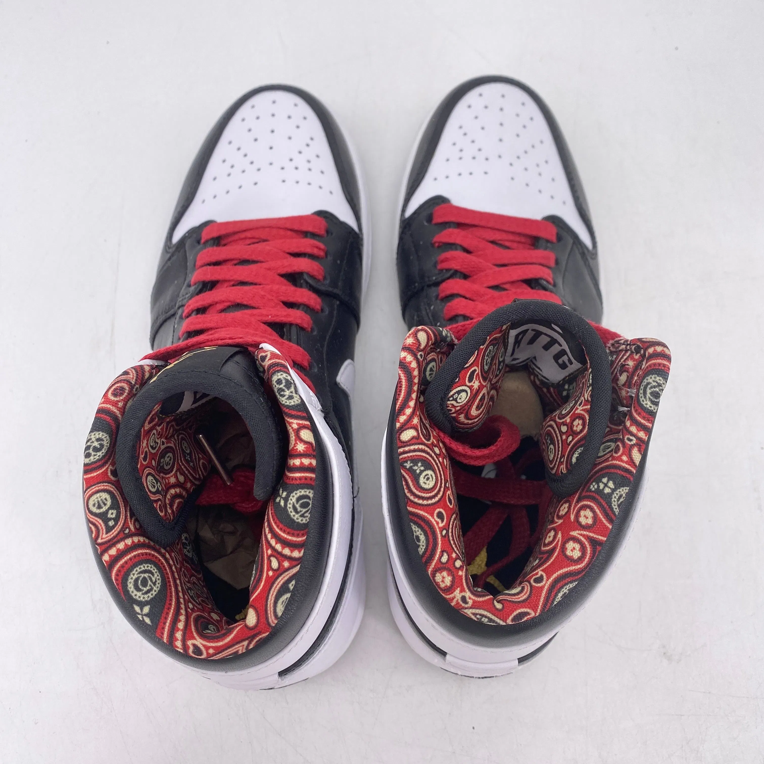 Air Jordan 1 Retro High RTTG "Vegas" 2012 New Size 8