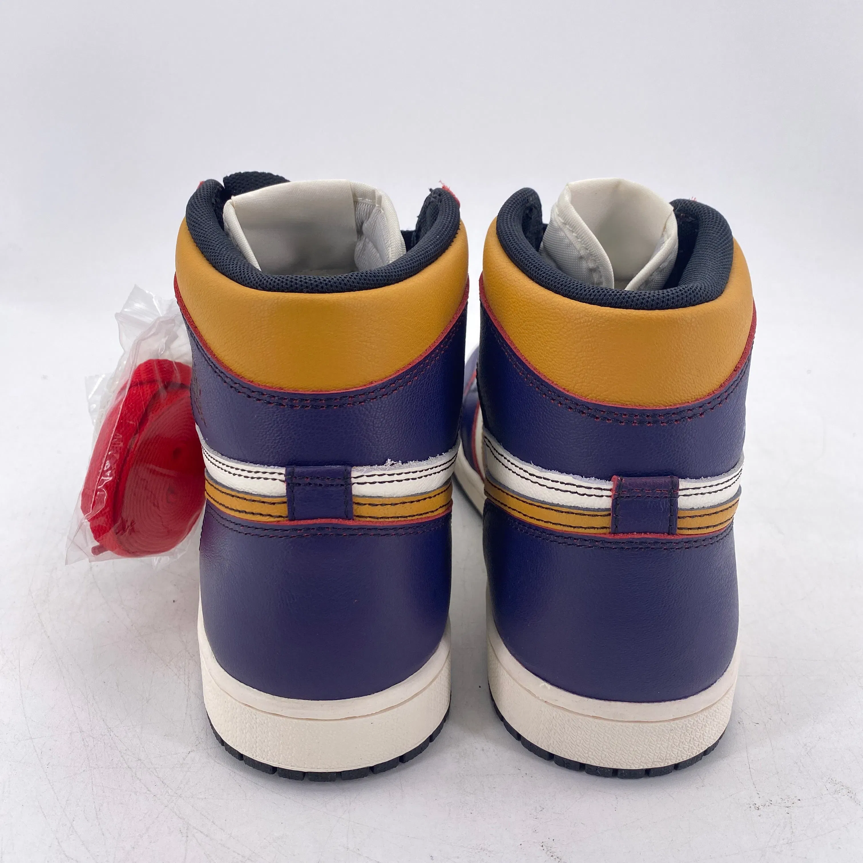 Air Jordan 1 Retro High OG "La To Chi" 2019 New Size 8