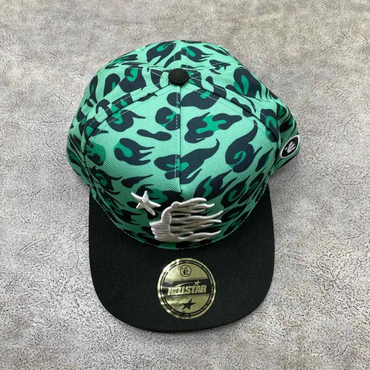 Hellstar Snapback "CHEETAH" New Green Size OS
