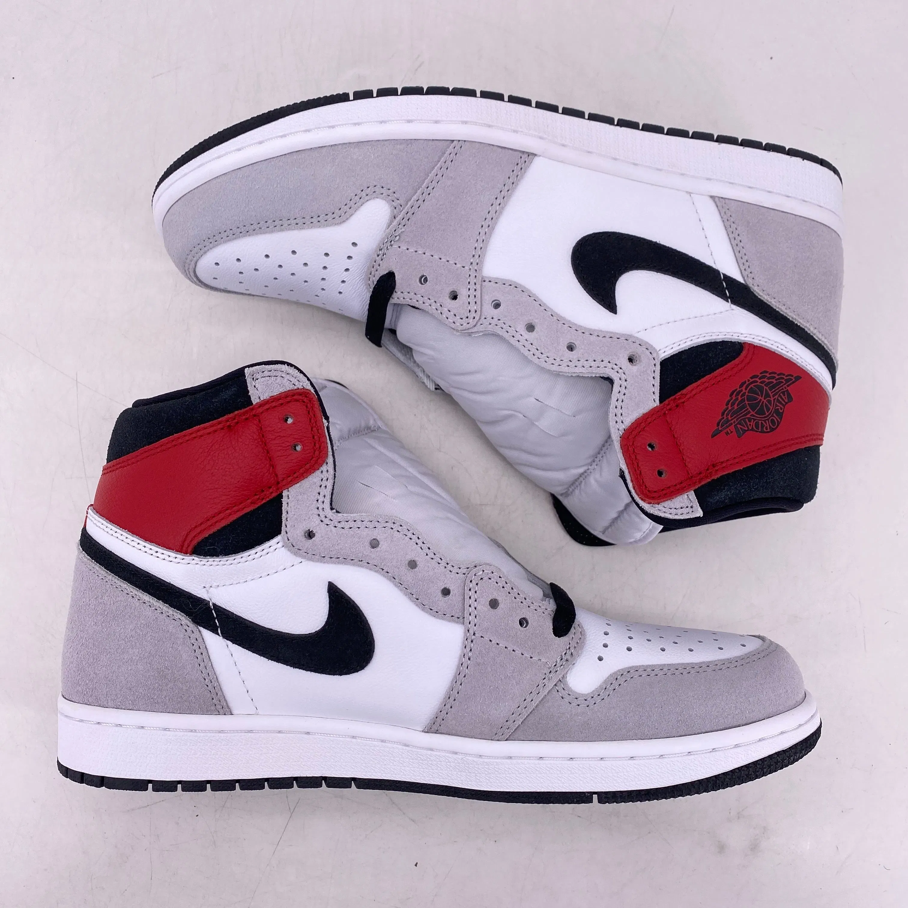 Air Jordan 1 Retro High OG "Smoke Grey" 2020 New Size 10.5