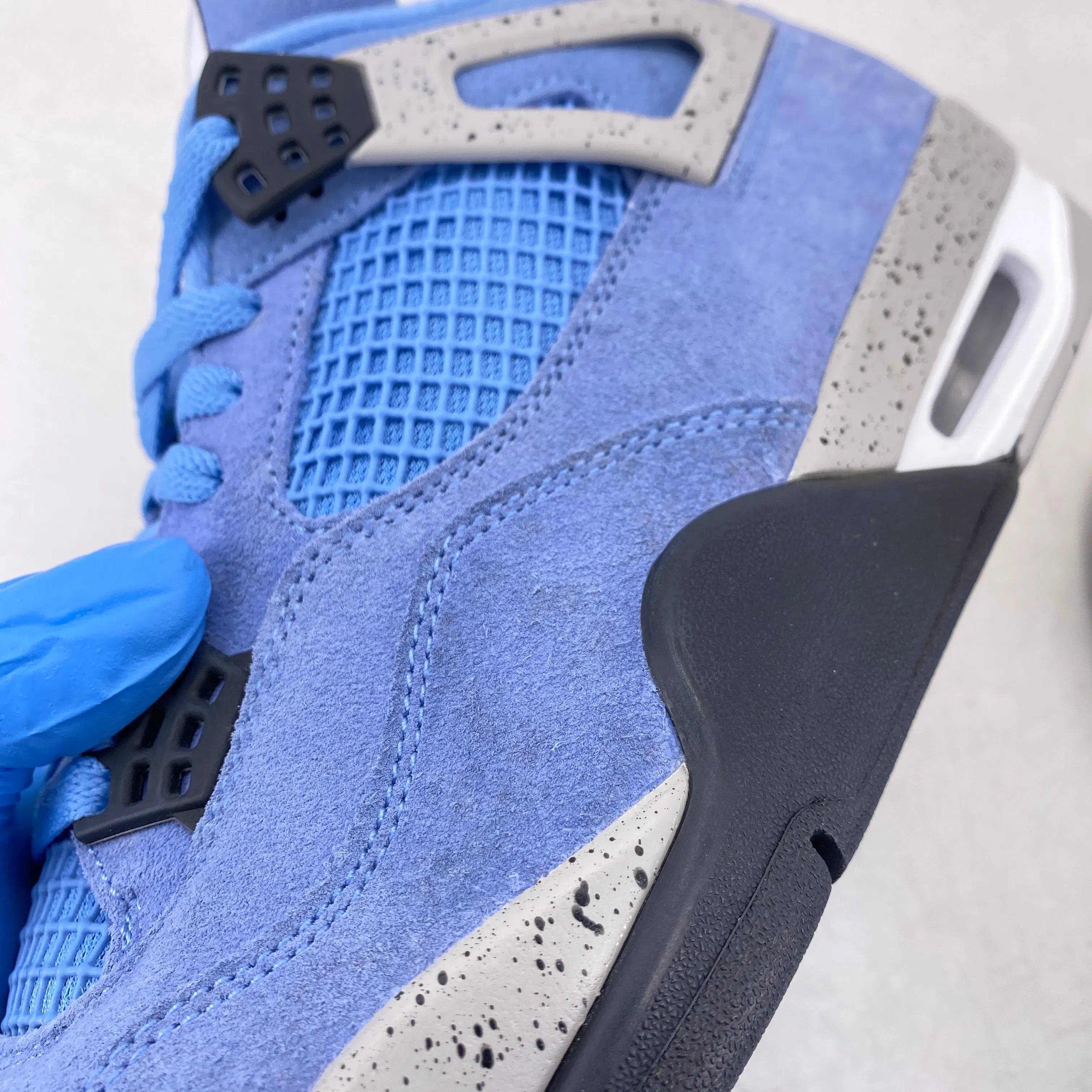 Air Jordan 4 Retro "University Blue" 2021 New Size 11