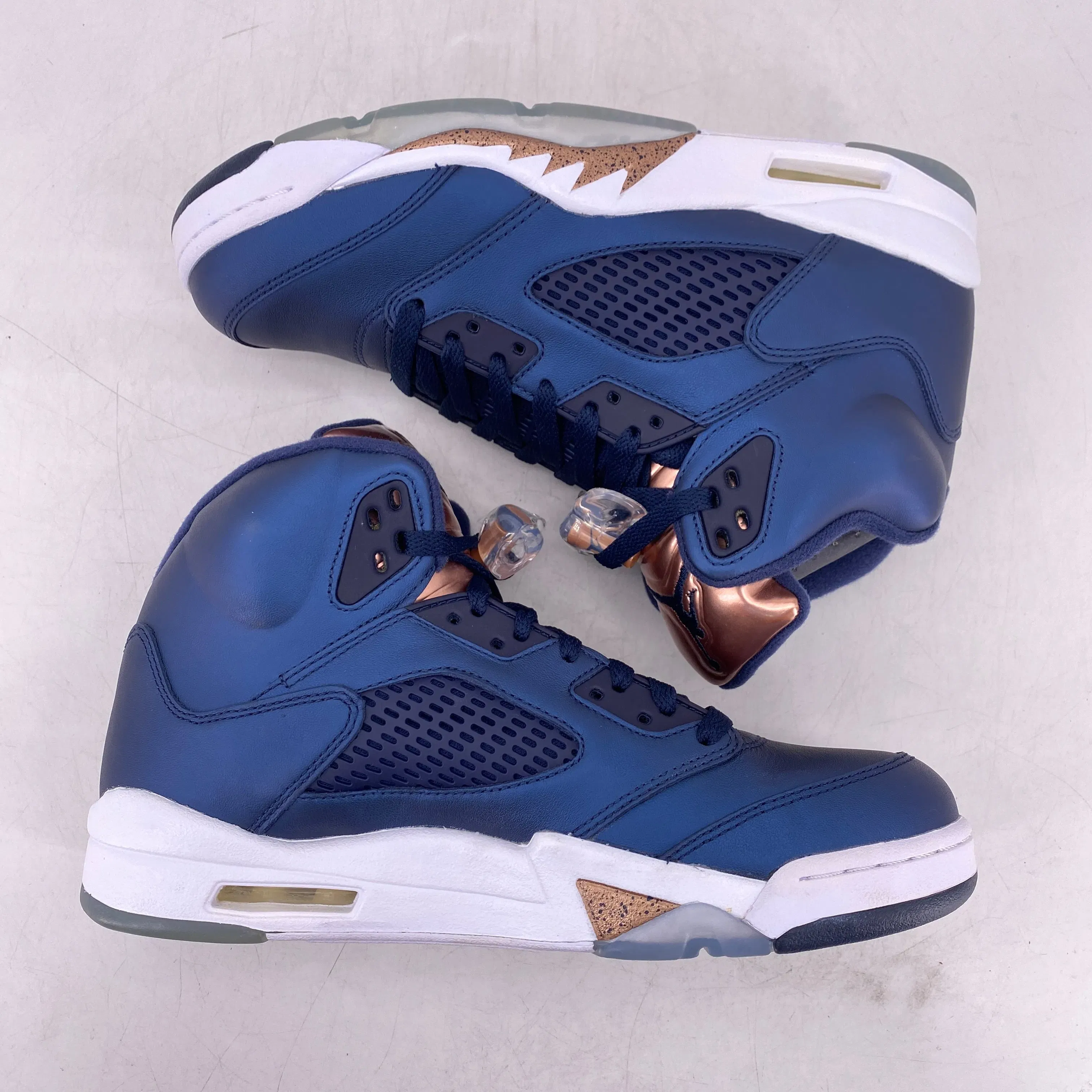 Air Jordan 5 Retro "Bronze" 2016 New Size 8.5