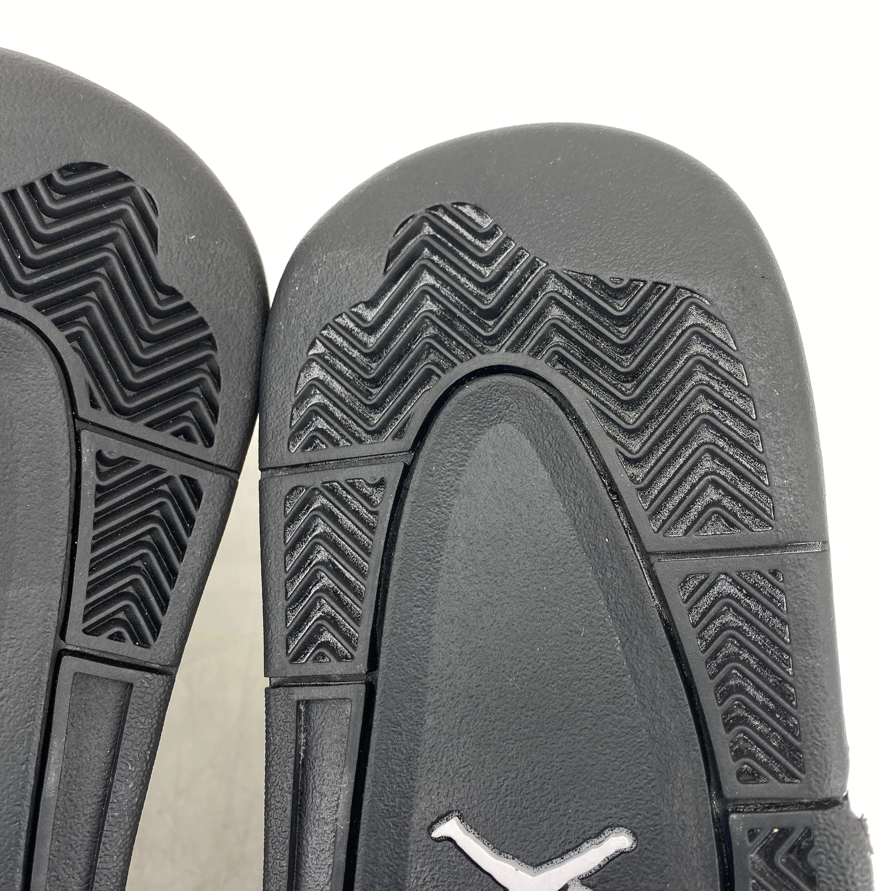Air Jordan 4 Retro "Oreo" 2015 New Size 11.5