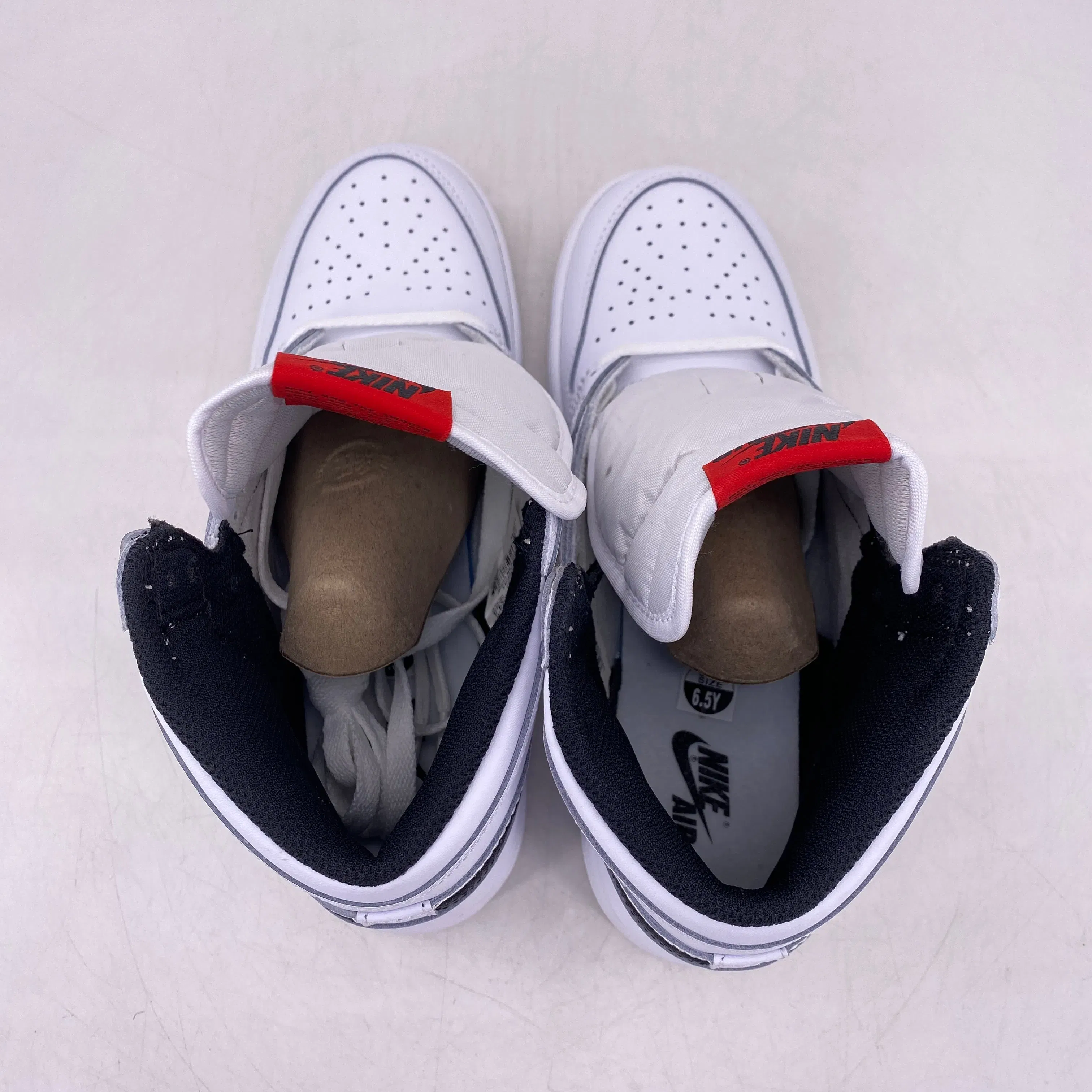 Air Jordan (GS) 1 Retro High OG "Ying Yang White" 2016 New Size 6.5Y