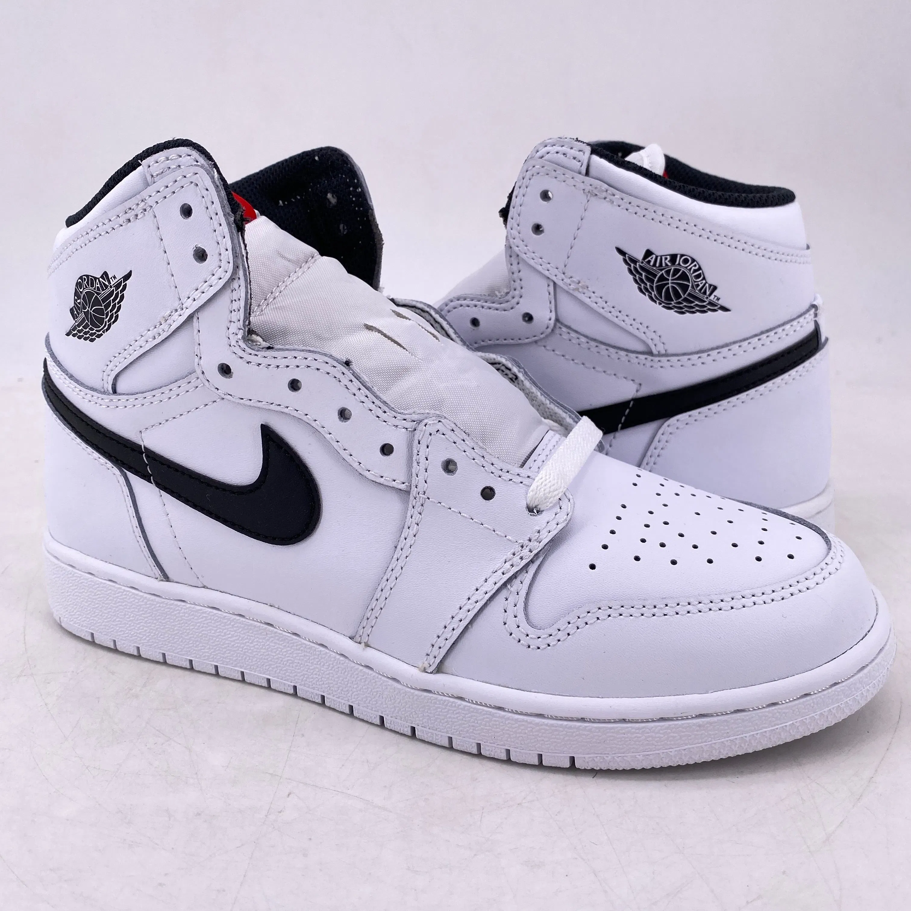 Air Jordan (GS) 1 Retro High OG "Ying Yang White" 2016 New Size 4Y