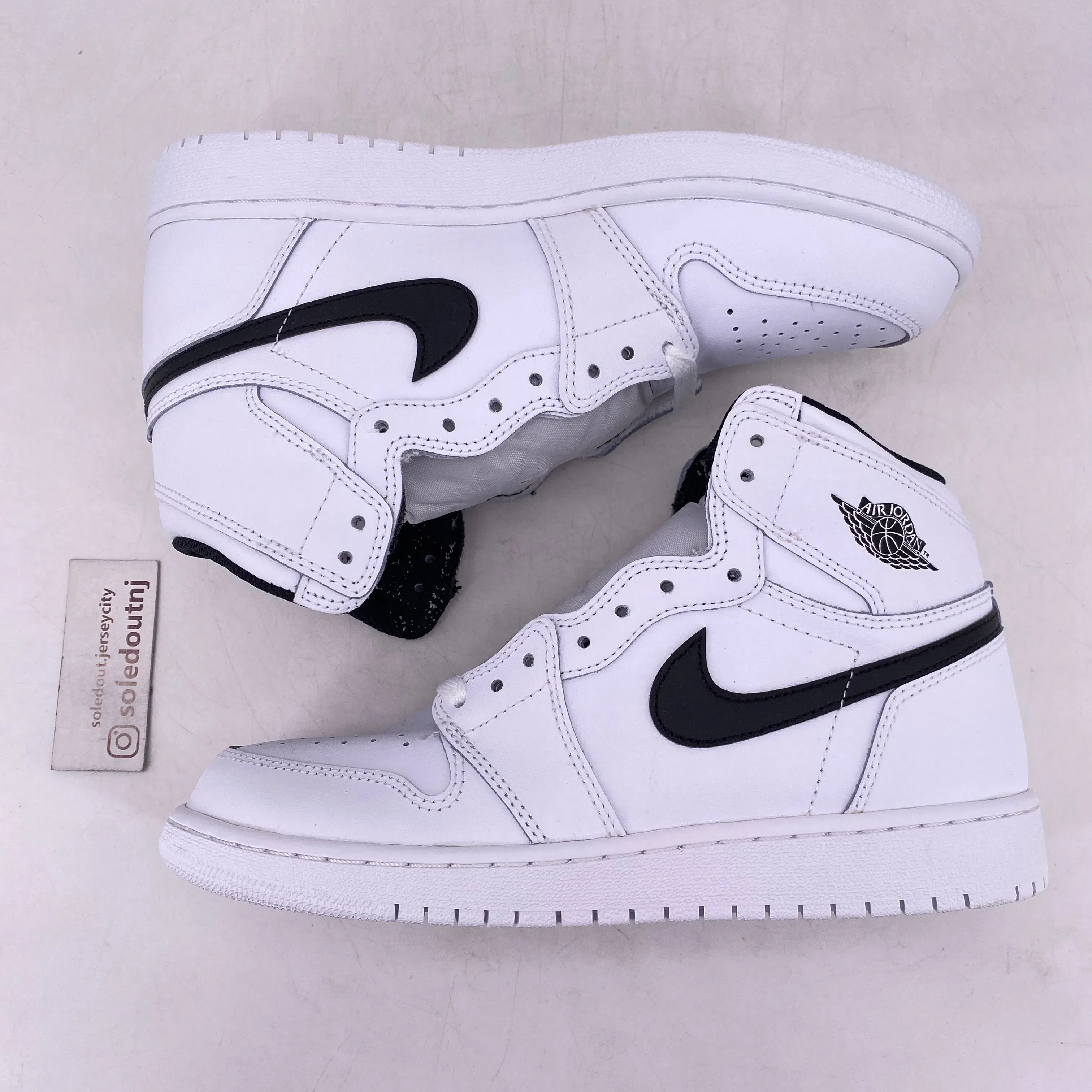 Air Jordan (GS) 1 Retro High OG "Ying Yang White" 2016 New Size 4Y