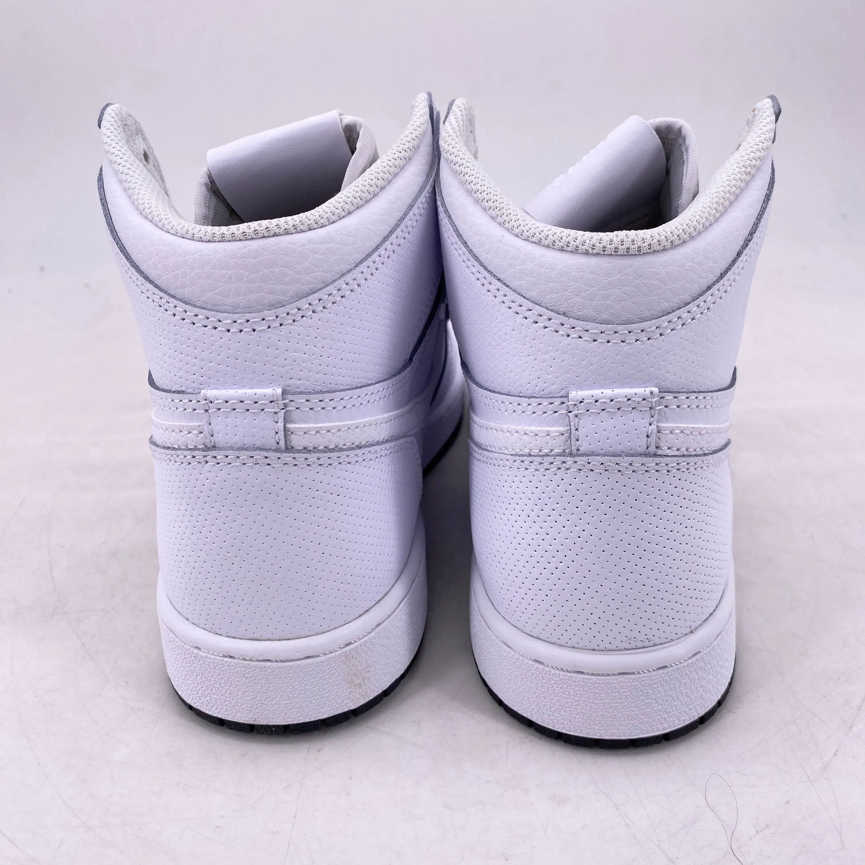 Air Jordan (GS) 1 Retro High OG "Perforated White" 2017 New Size 6.5Y