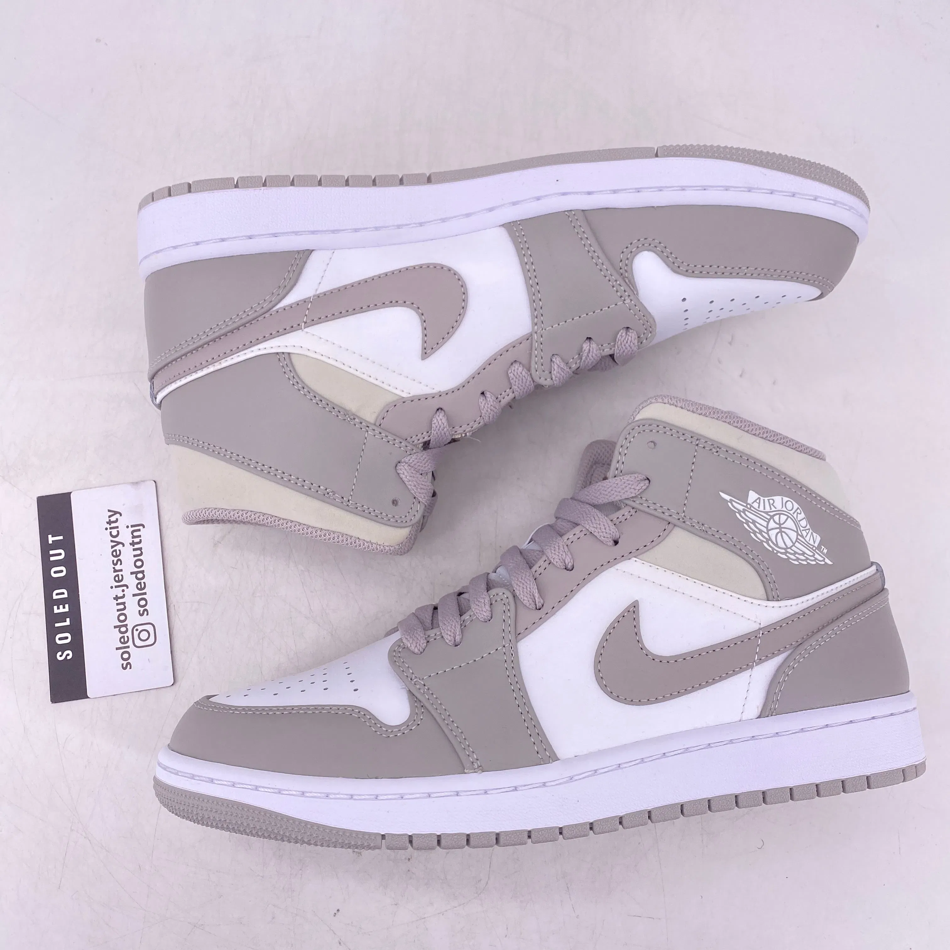 Air Jordan 1 Mid "Linen" 2021 New Size 9