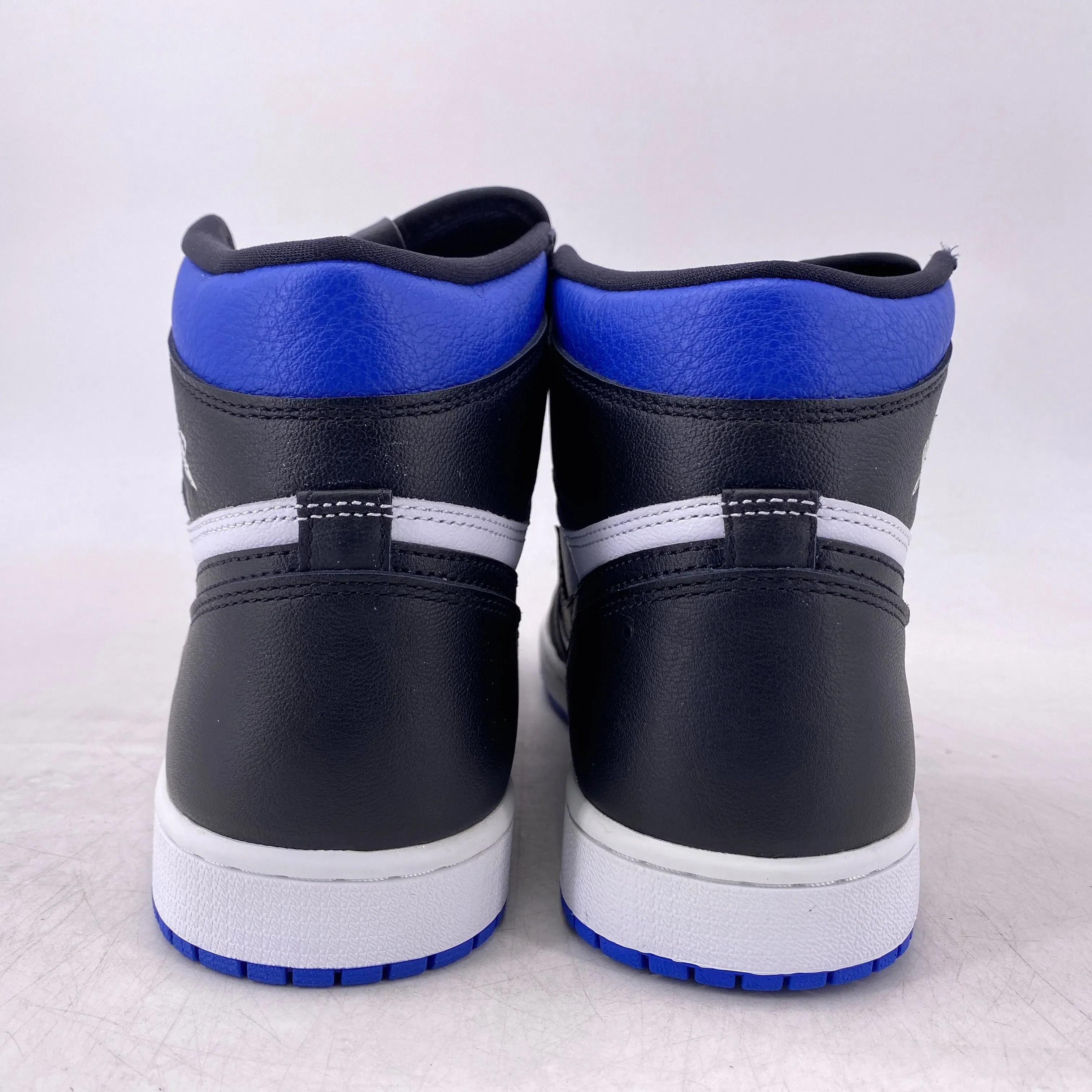 Air Jordan 1 Retro High OG "Royal Toe" 2020 New (Cond) Size 10