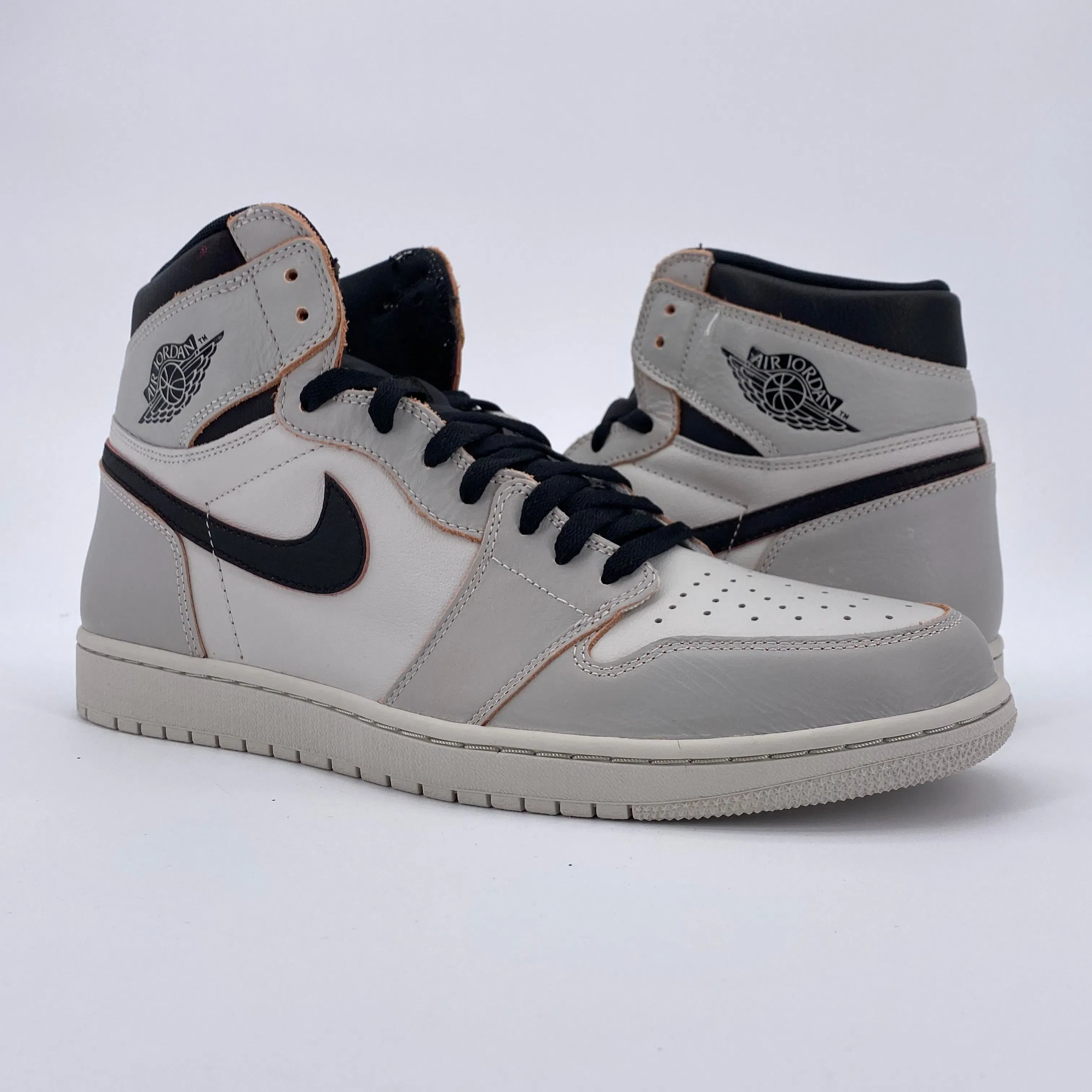 Air Jordan 1 Retro High OG "Nyc To Paris" 2019 New Size 13