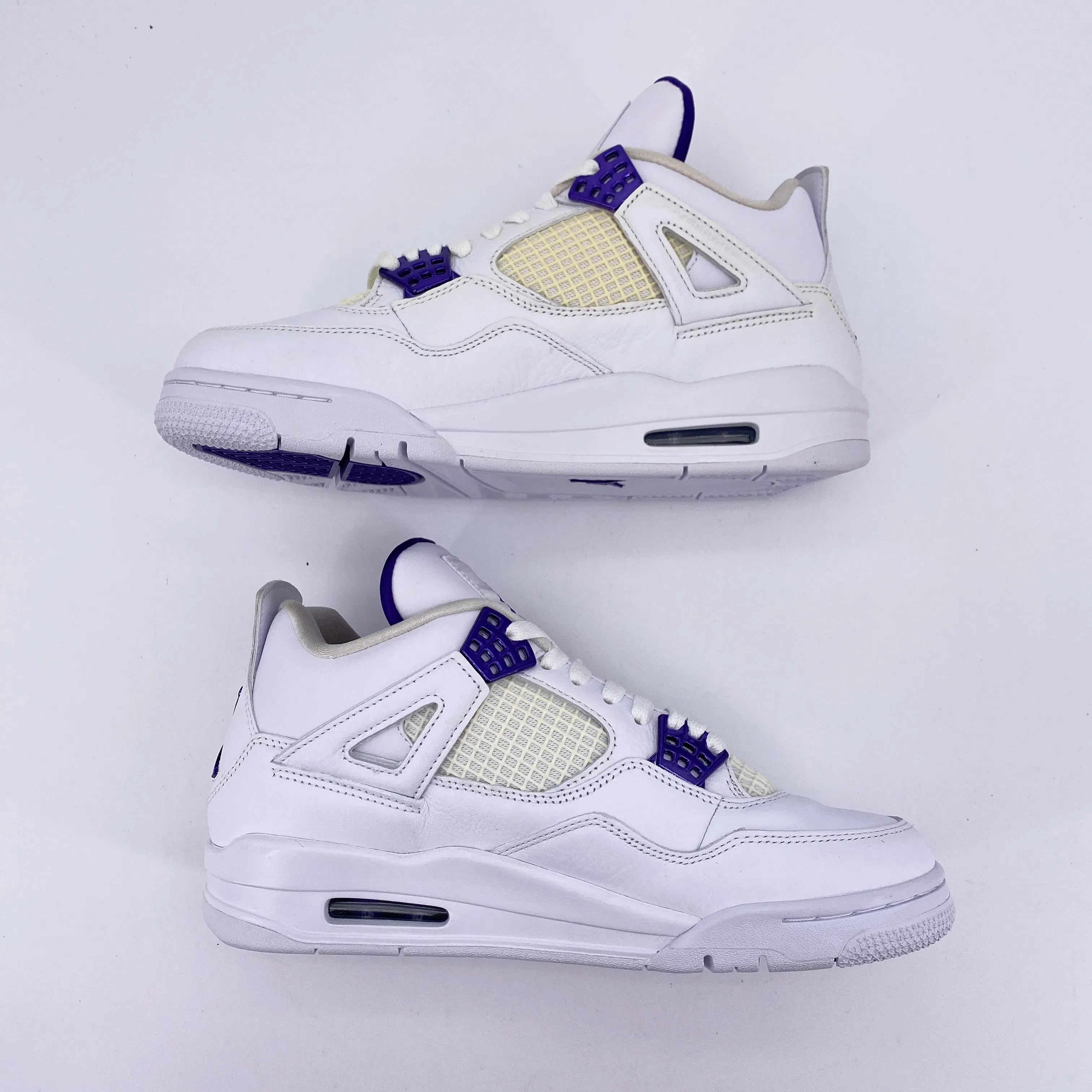 Air Jordan 4 Retro "Metallic Purple" 2020 New (Cond) Size 8.5