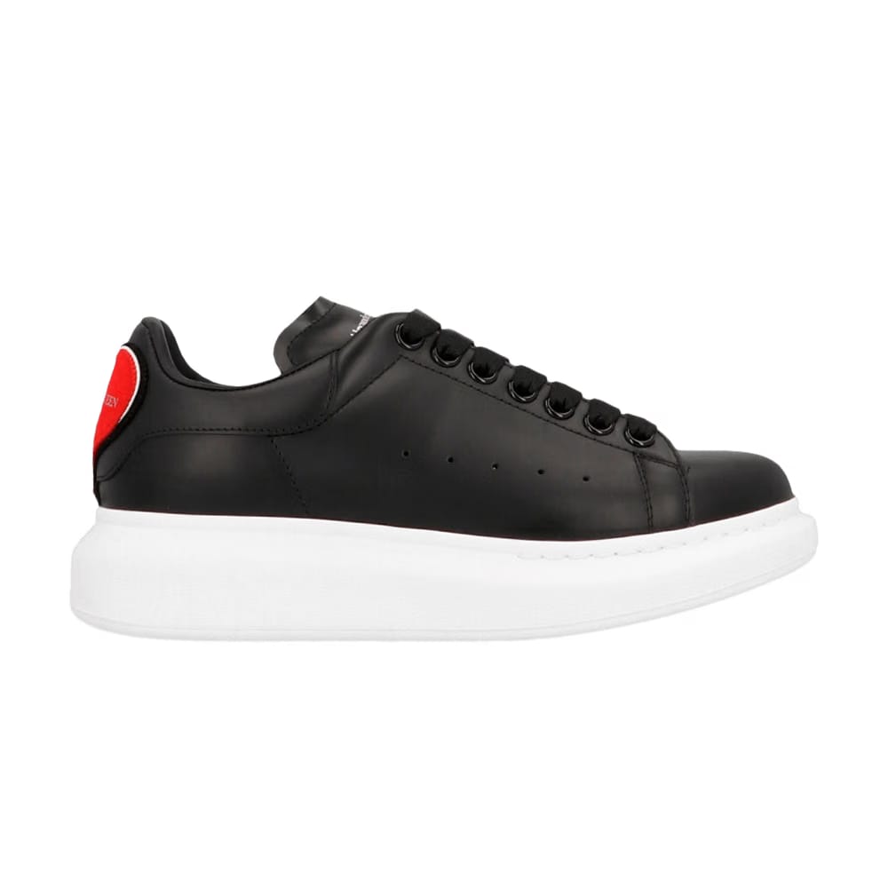 Alexander McQueen Wmns Oversized Sneaker 'Heart - Black Red'