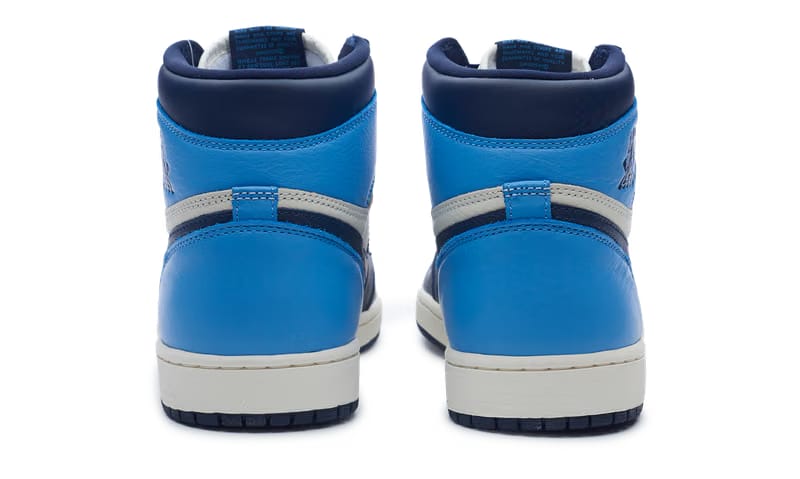 Nike Air Jordan 1 Retro High Obsidian UNC 555088-140