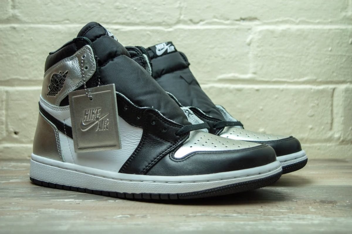 Nike Air Jordan 1 Retro High Silver Toe CD0461 001