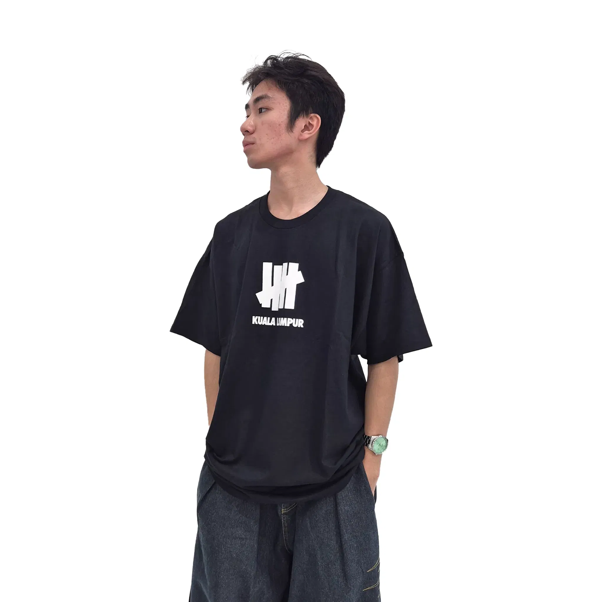 Undefeated Kuala Lumpur Friends & Family Tee Black (FW24)