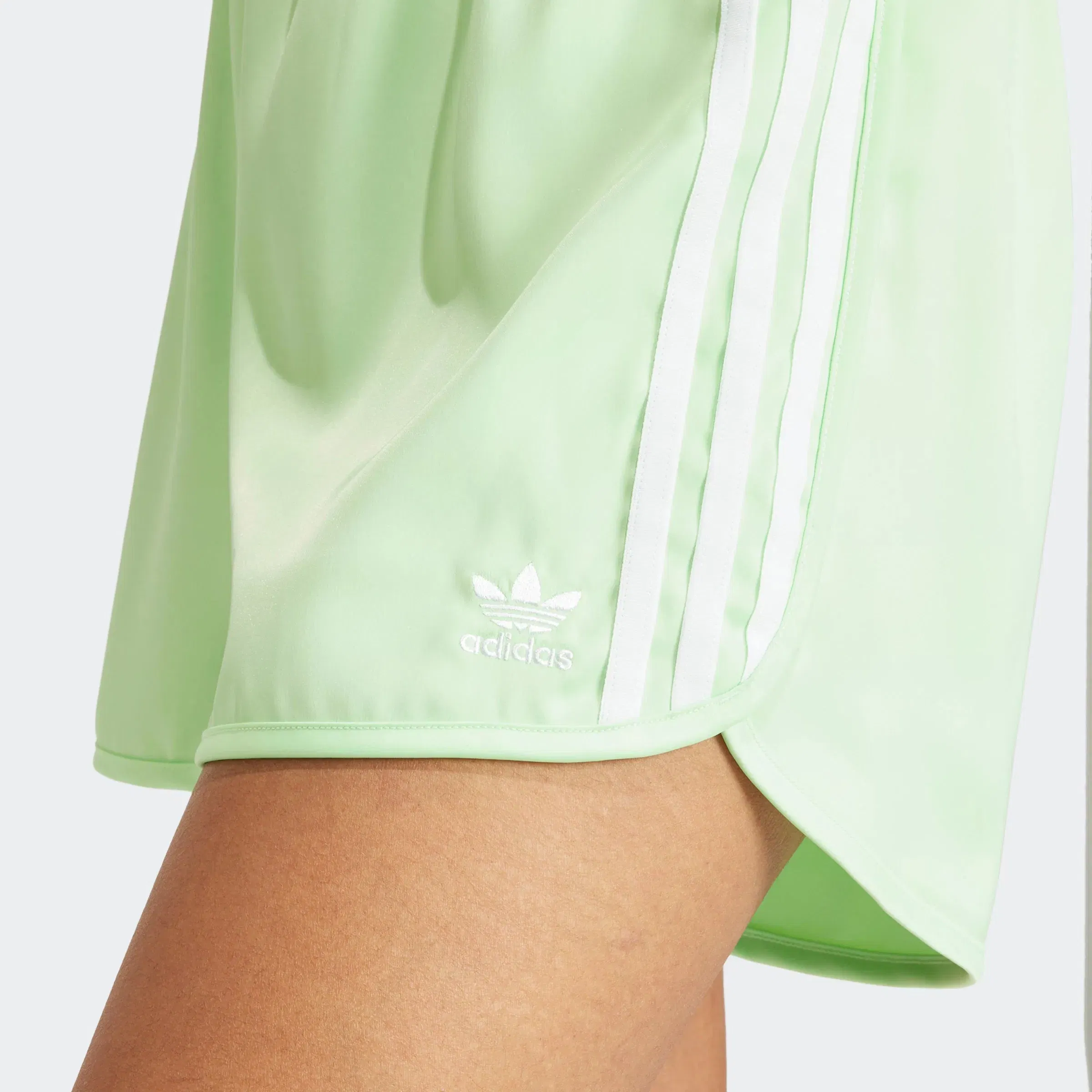 Adidas Satin Sprint Shorts W - Semi Green Spark