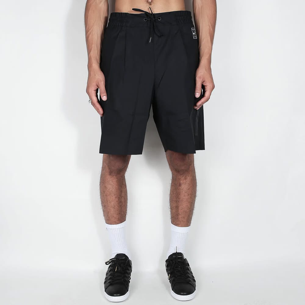 Nike Sportswear Court Shorts - Black