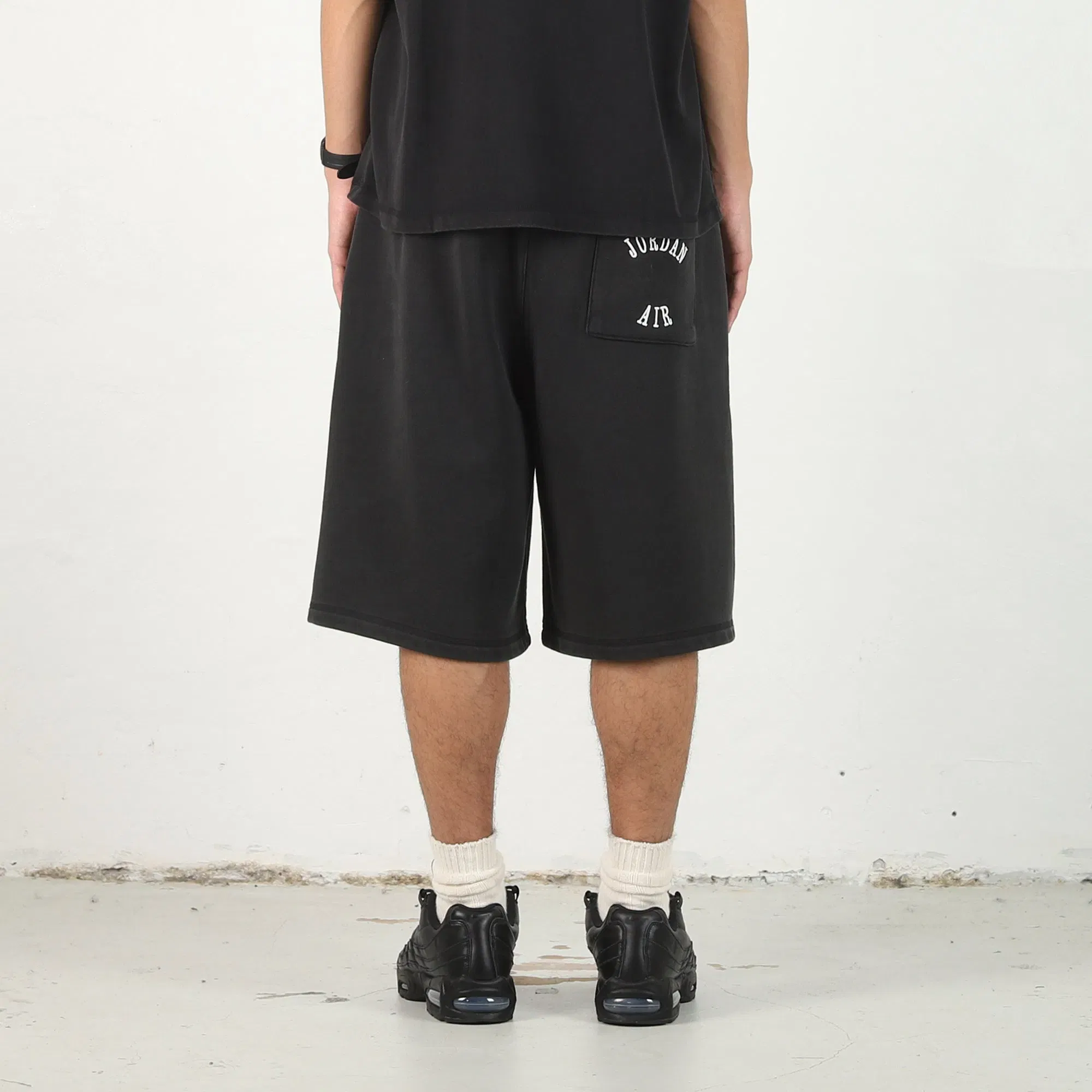 Air Jordan Jordan x IH Oversized Shorts - Black