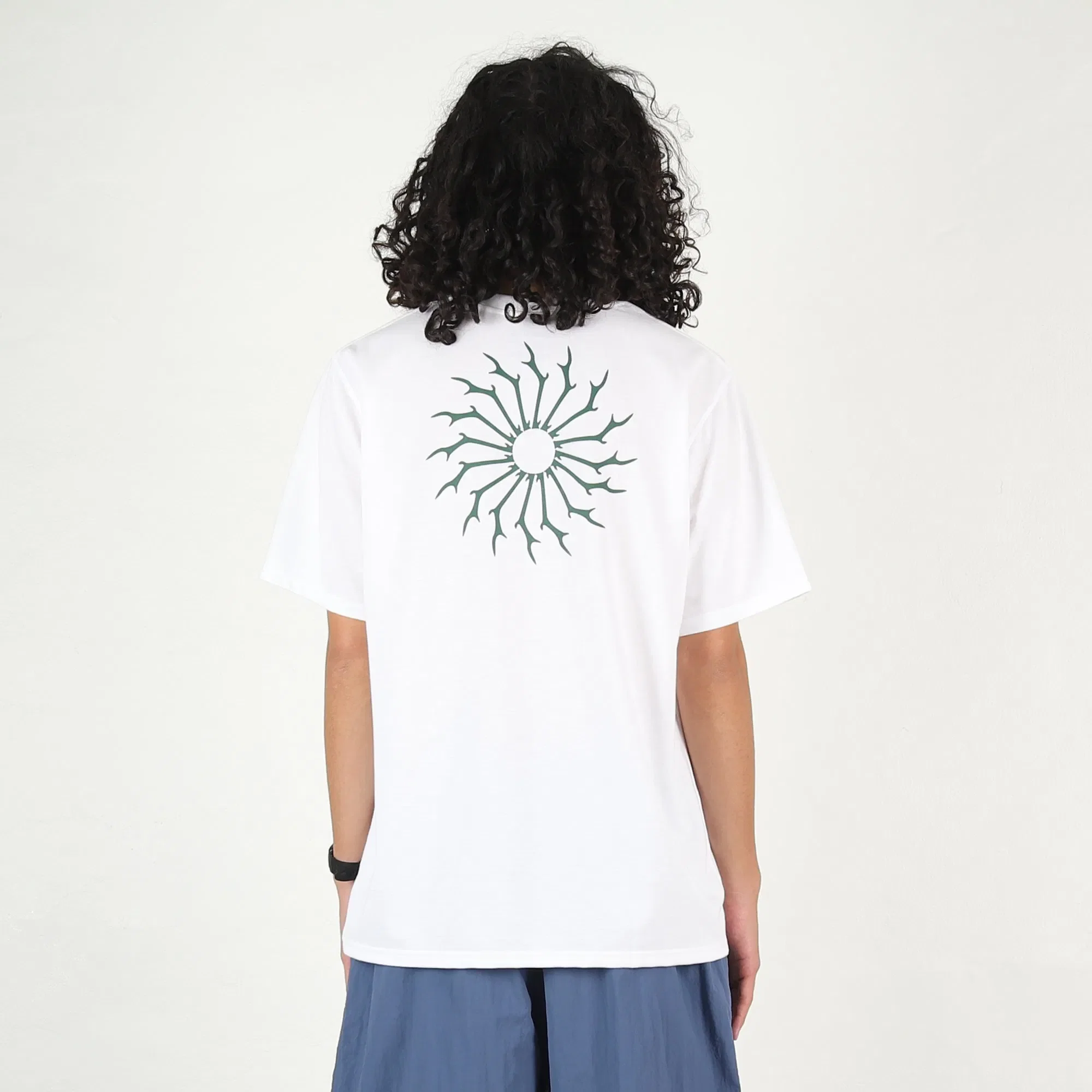 SOUTH2 WEST8 S/S Round Pocket T-Shirt - White