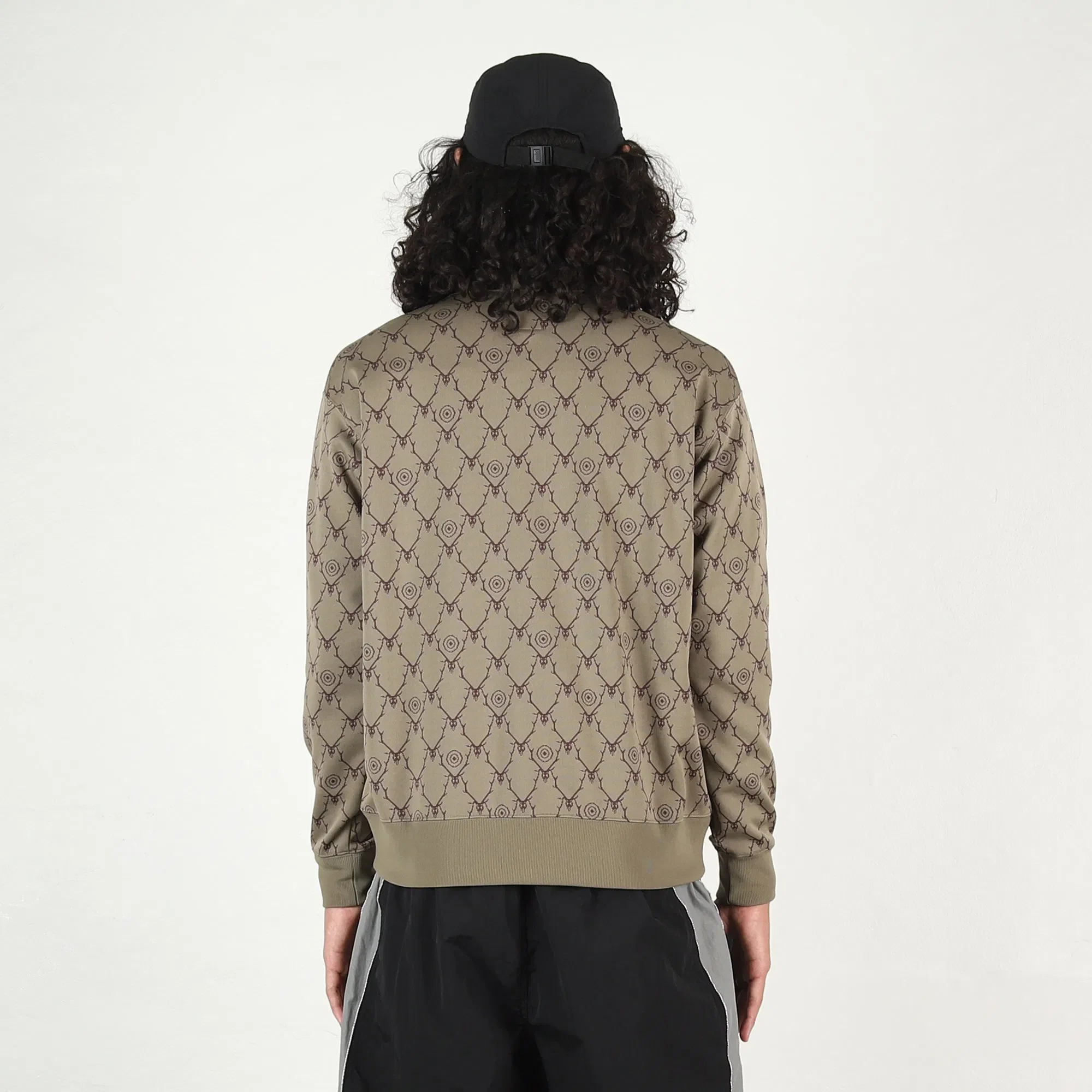 SOUTH2 WEST8 Trainer Jacket Poly Jq - Skull & Target