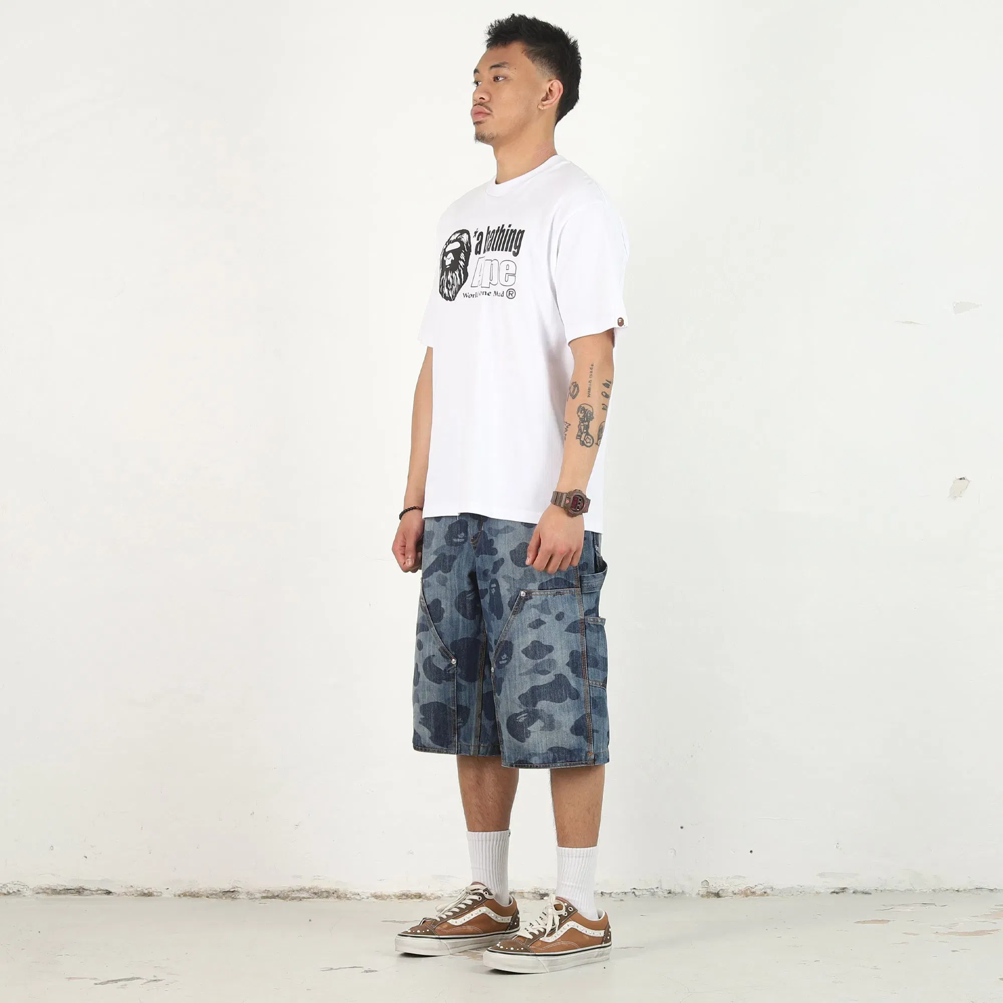 BAPE Ape Head Logo Relaxed T-Shirt - White