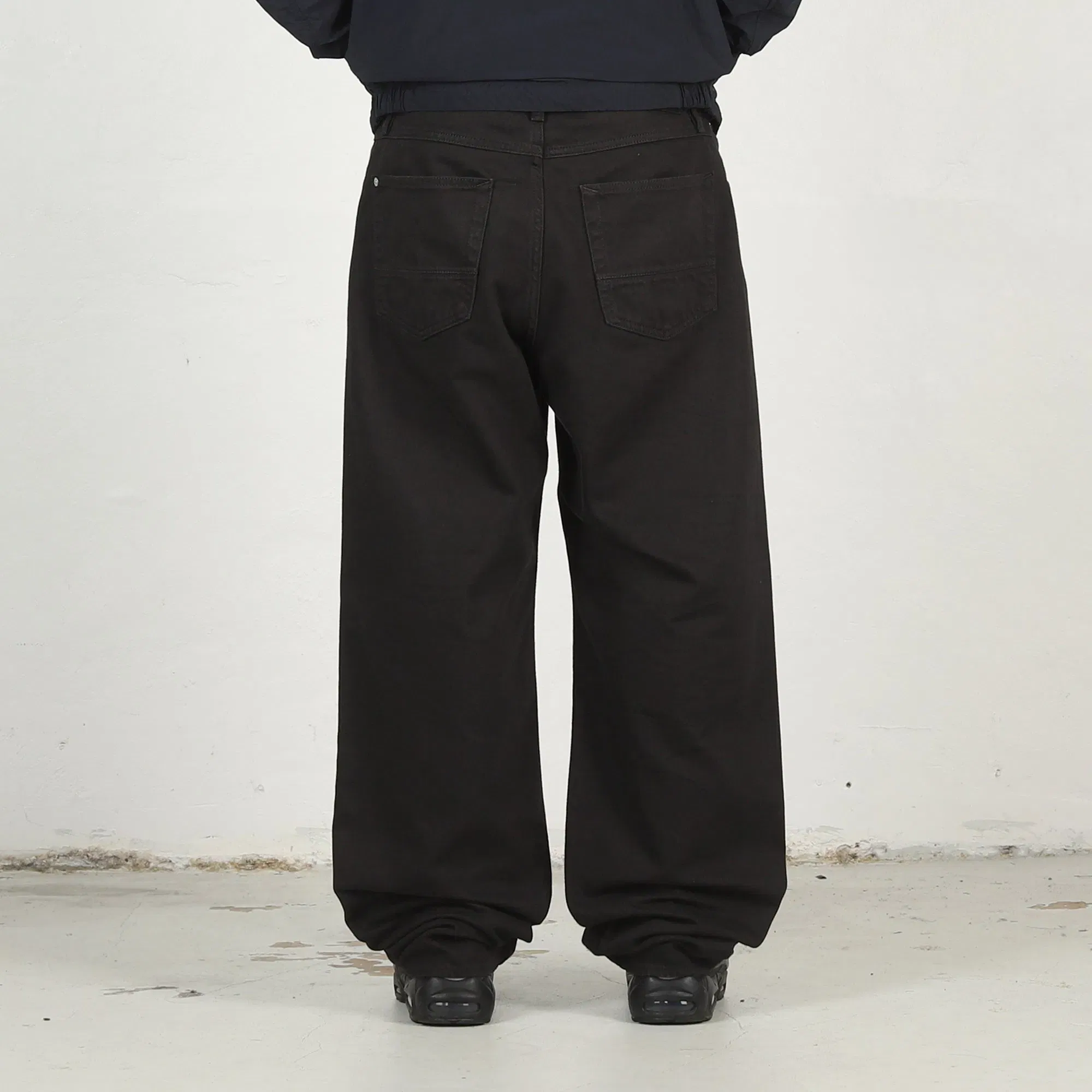 Stone Island J100006 Trousers - Black