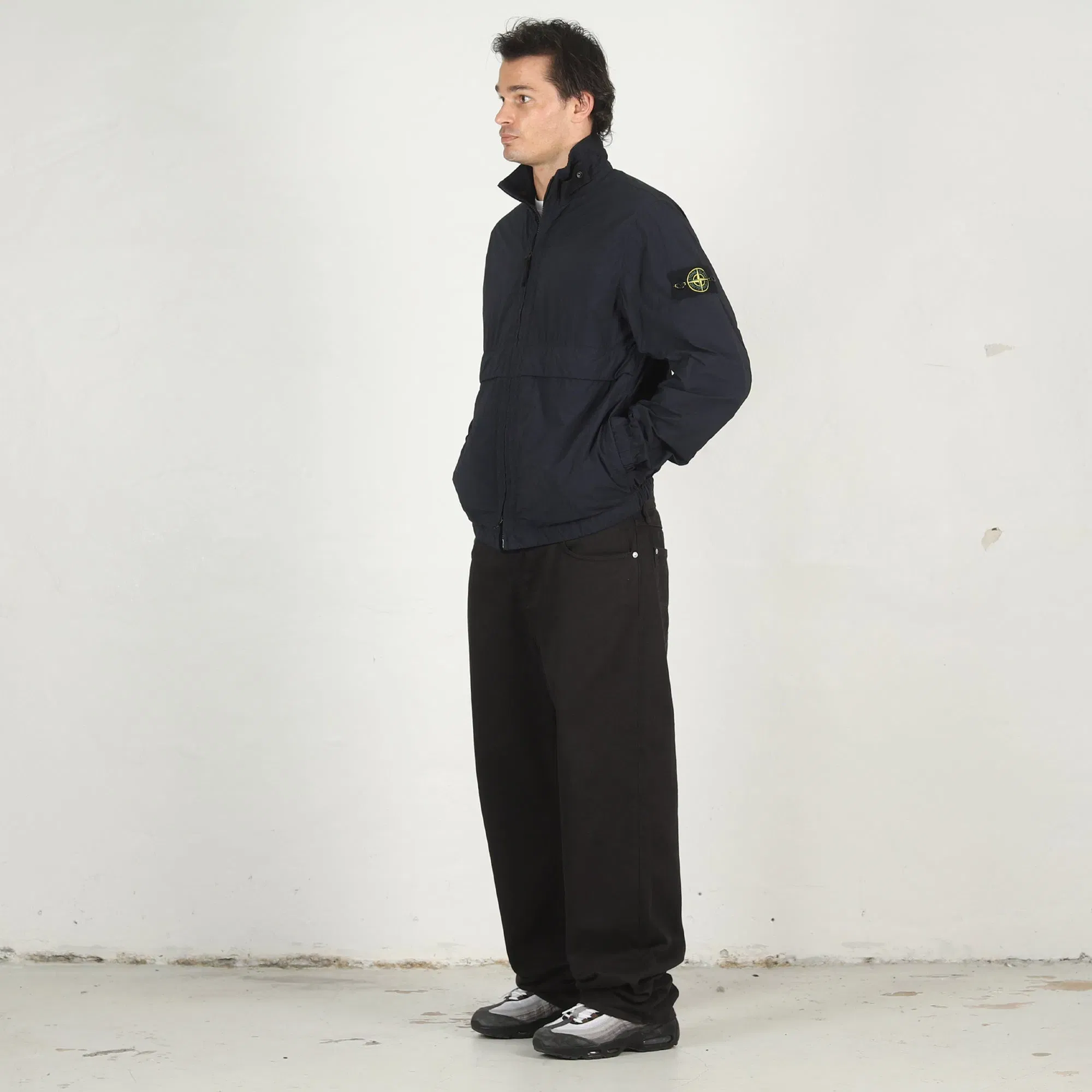 Stone Island J100006 Trousers - Black