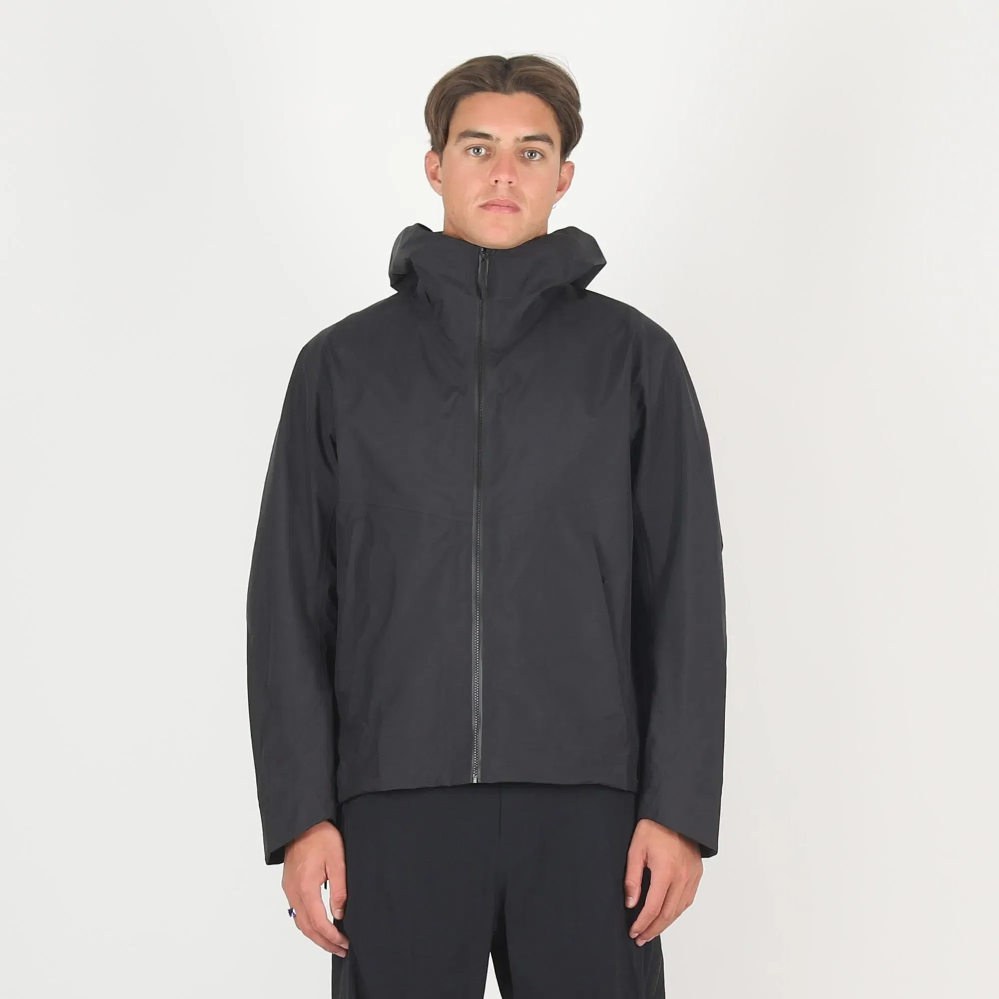 Veilance Arris Jacket - Black
