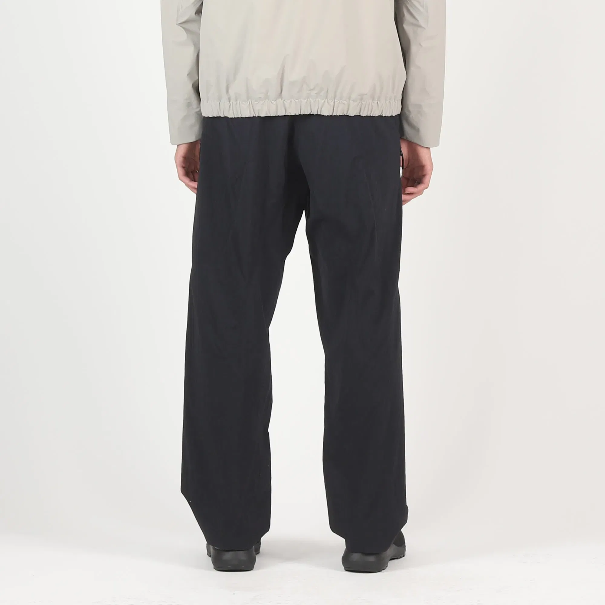 Veilance Spere LT Cargo Pant - Black